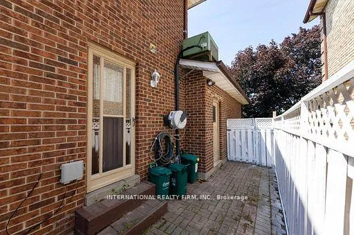 Photo 50 of 17 Southview Drive, Vaughan, Concord — HOMEH