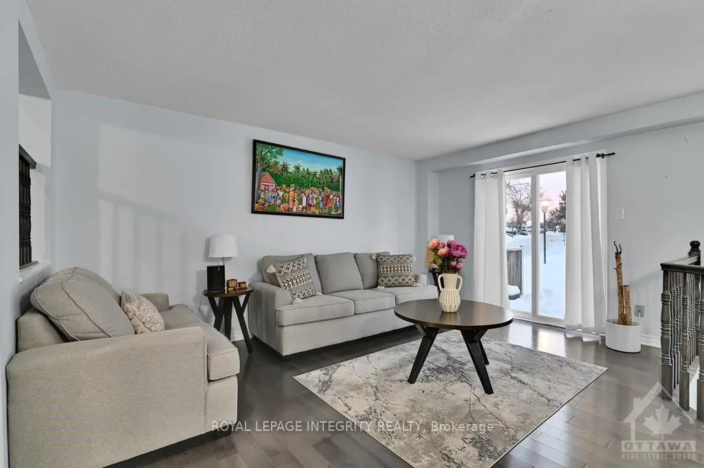 Photo 5 of Unit 35, 1880 Summerfields Crescent, Ottawa, Chapel Hill — HOMEH