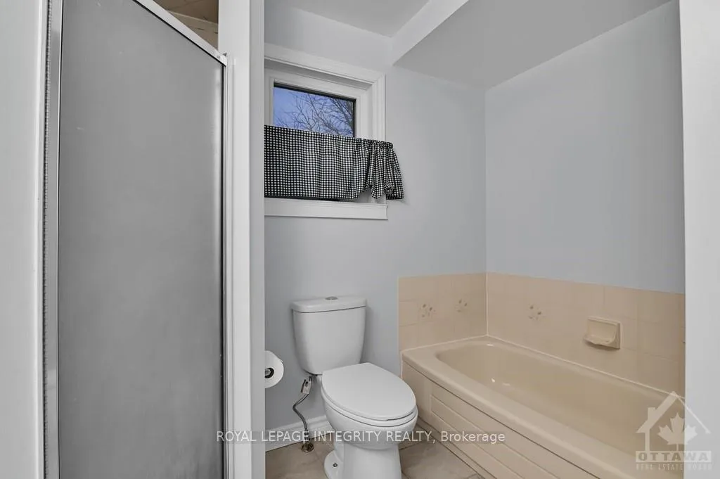 Photo 22 of Unit 35, 1880 Summerfields Crescent, Ottawa, Chapel Hill — HOMEH