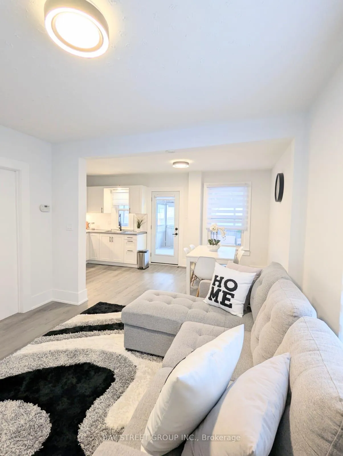 Photo 5 of 34 Tasker Street, St. Catharines, E. Chester — HOMEH