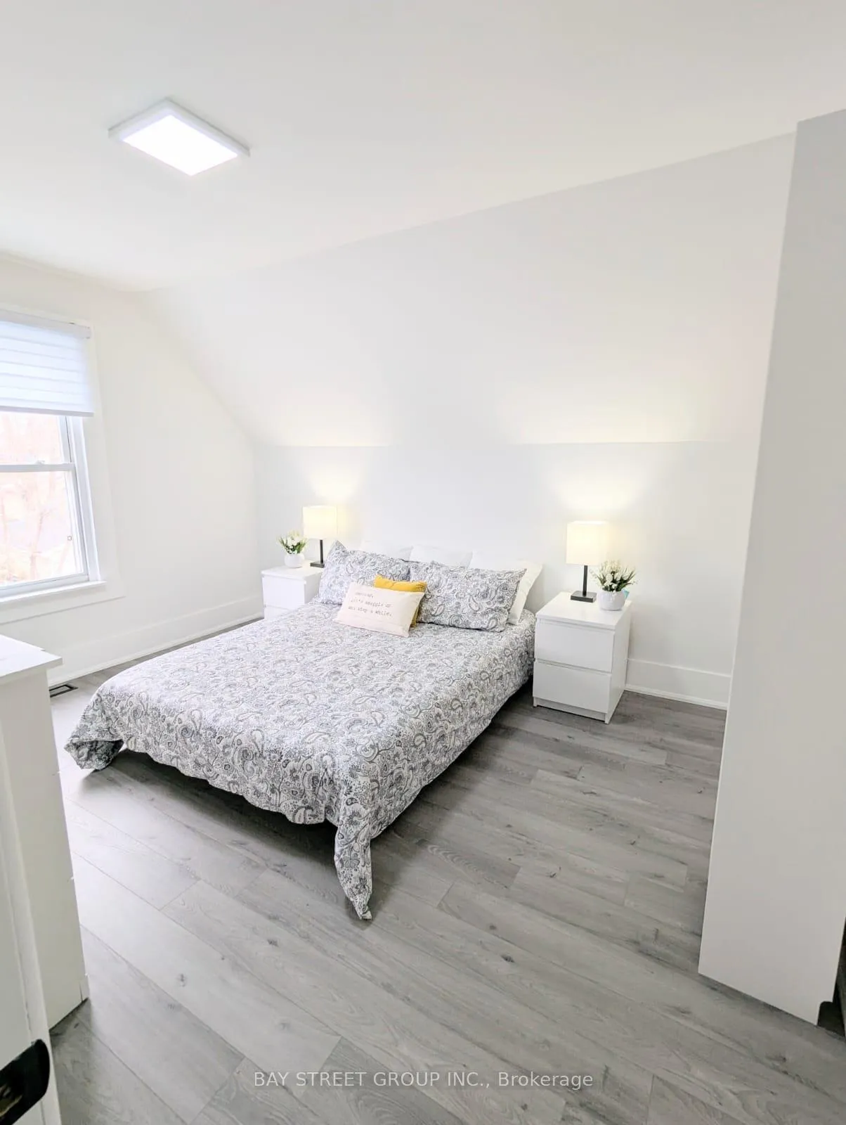 Photo 13 of 34 Tasker Street, St. Catharines, E. Chester — HOMEH