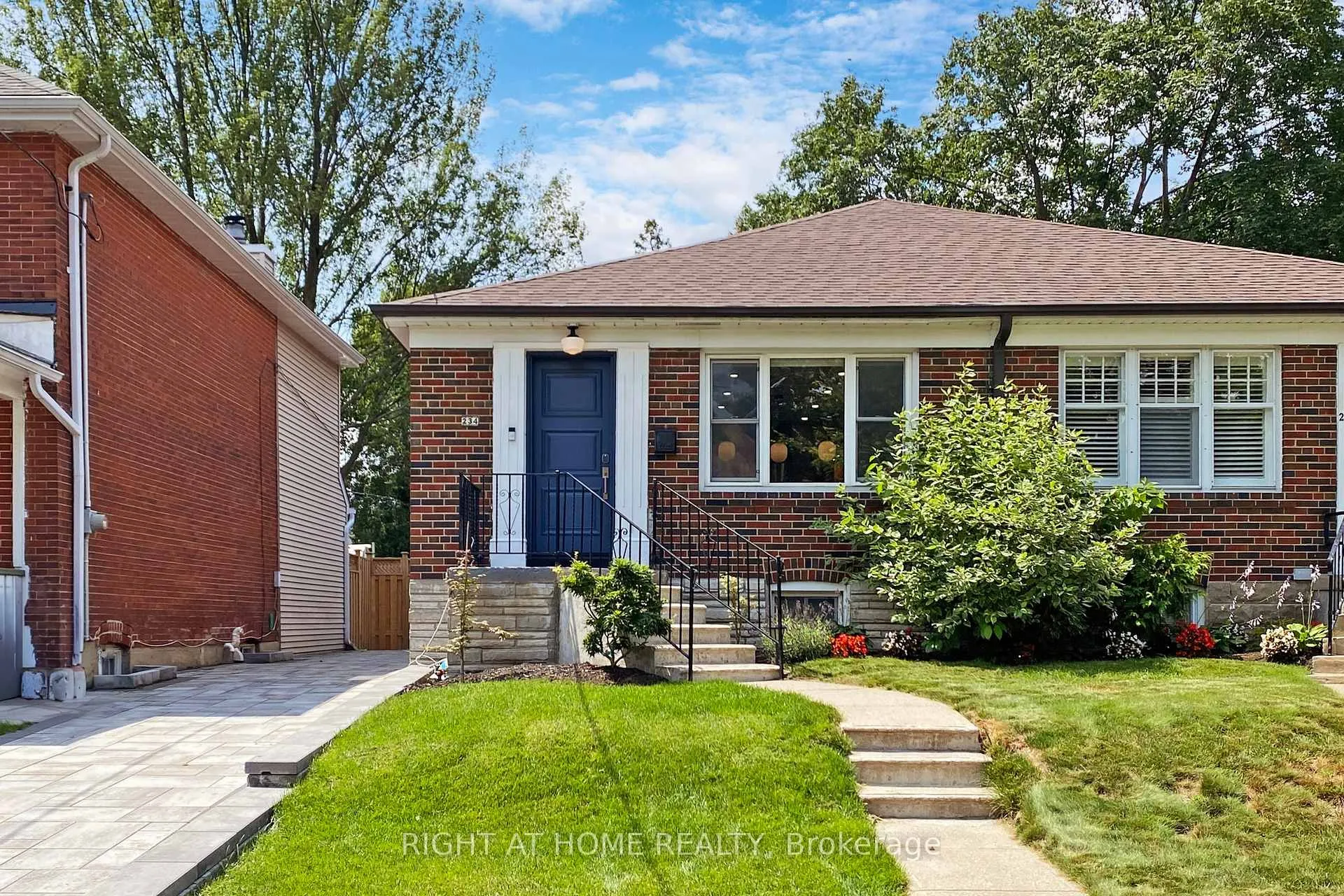 Photo 1 of 234 Airdrie Road, Toronto, Leaside — HOMEH