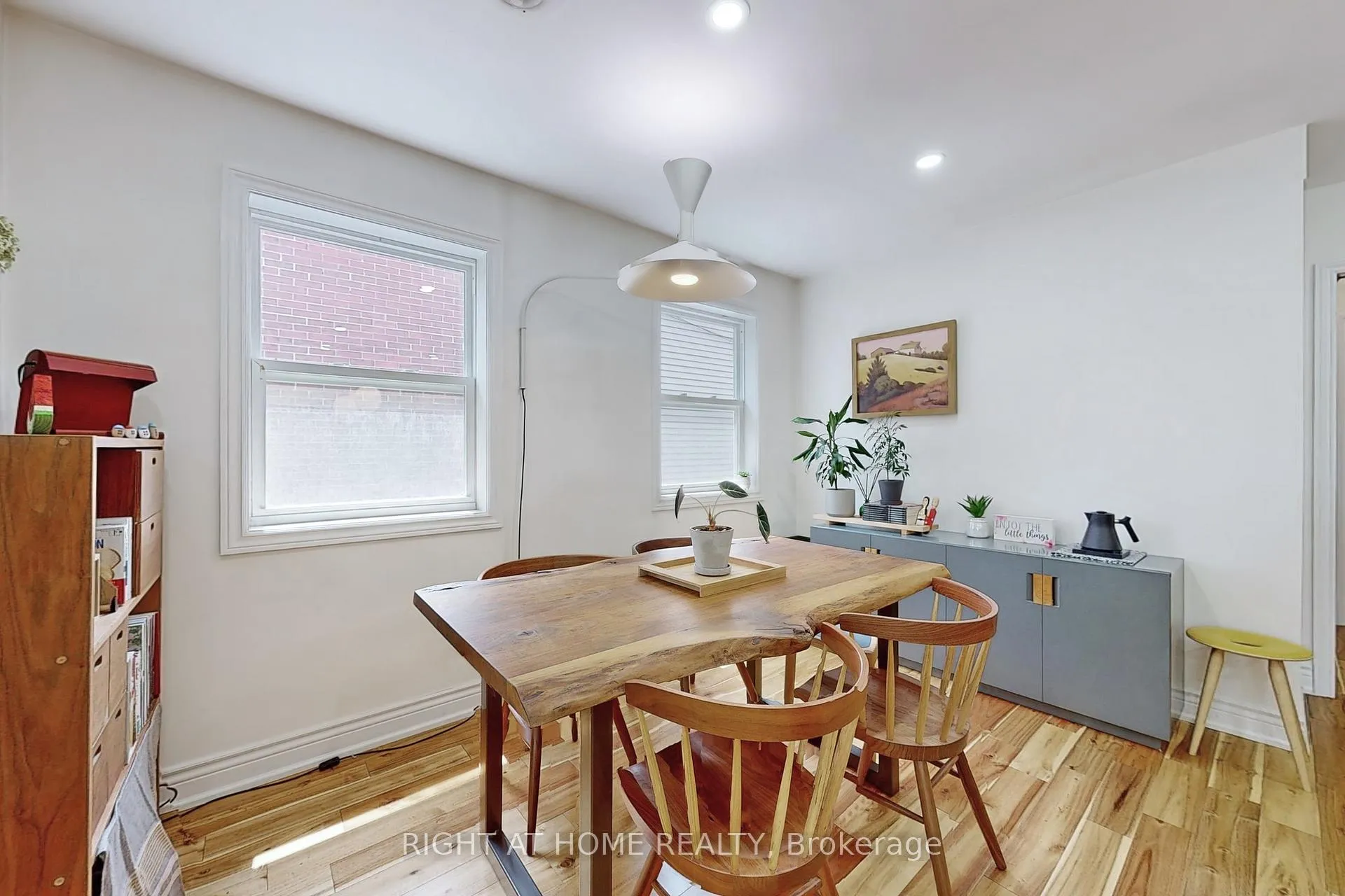 Photo 7 of 234 Airdrie Road, Toronto, Leaside — HOMEH