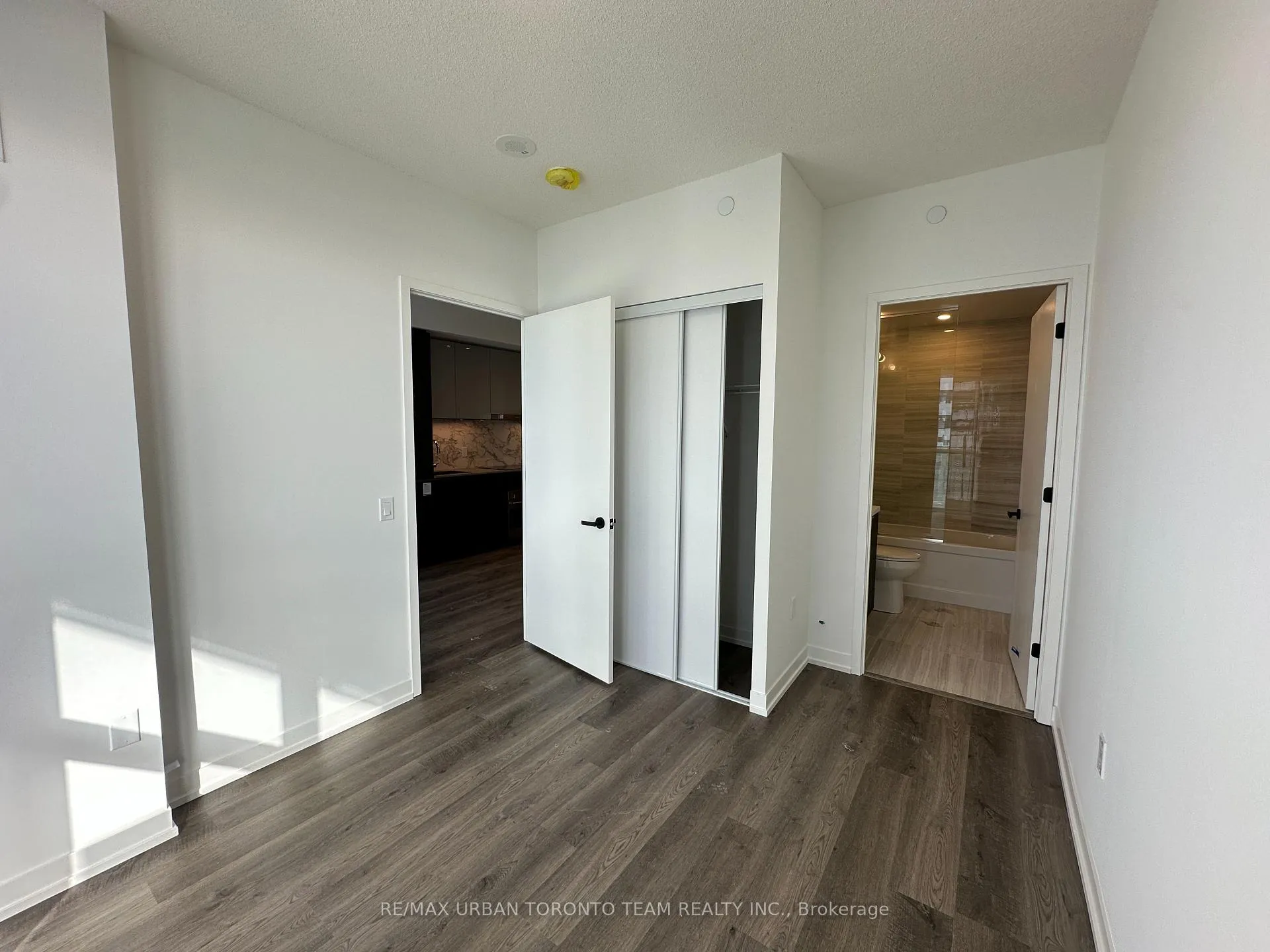 Photo 12 of Unit 5901, 8 Interchange Way, Vaughan, Vaughan Corporate Centre — HOMEH
