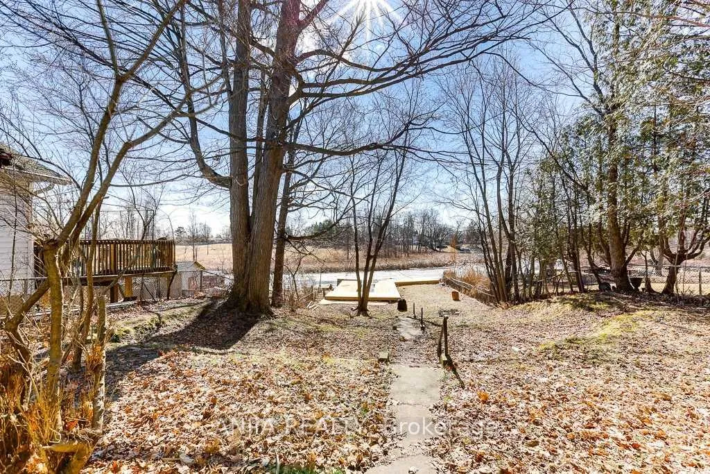 Photo 15 of 23 Riveredge Drive, Georgina, Keswick North — HOMEH