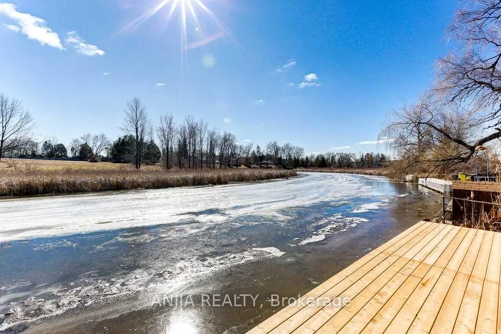 Photo 17 of 23 Riveredge Drive, Georgina, Keswick North — HOMEH