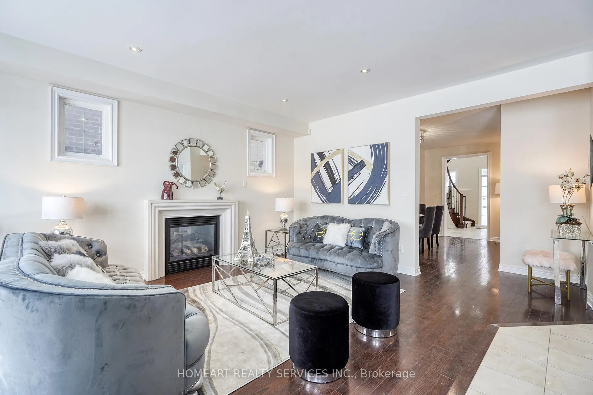Photo 8 of 25 Gillings Street, Markham, Victoria Square — HOMEH