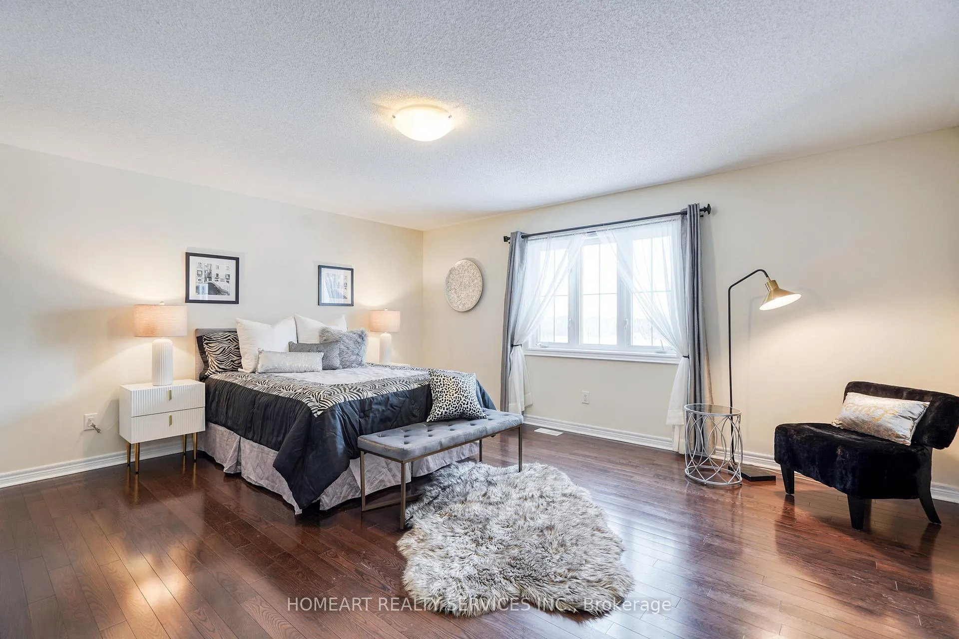Photo 14 of 25 Gillings Street, Markham, Victoria Square — HOMEH
