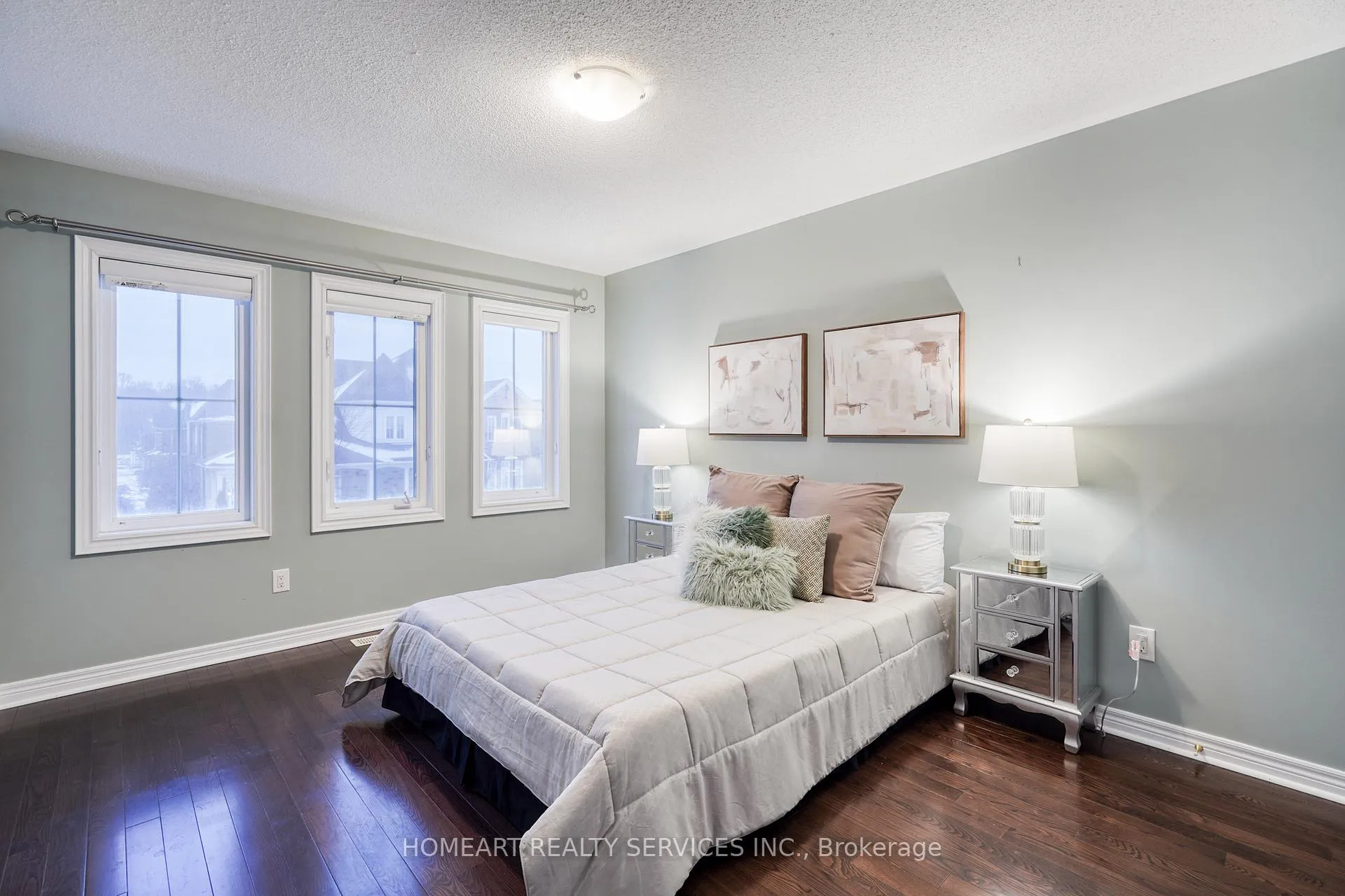Photo 16 of 25 Gillings Street, Markham, Victoria Square — HOMEH