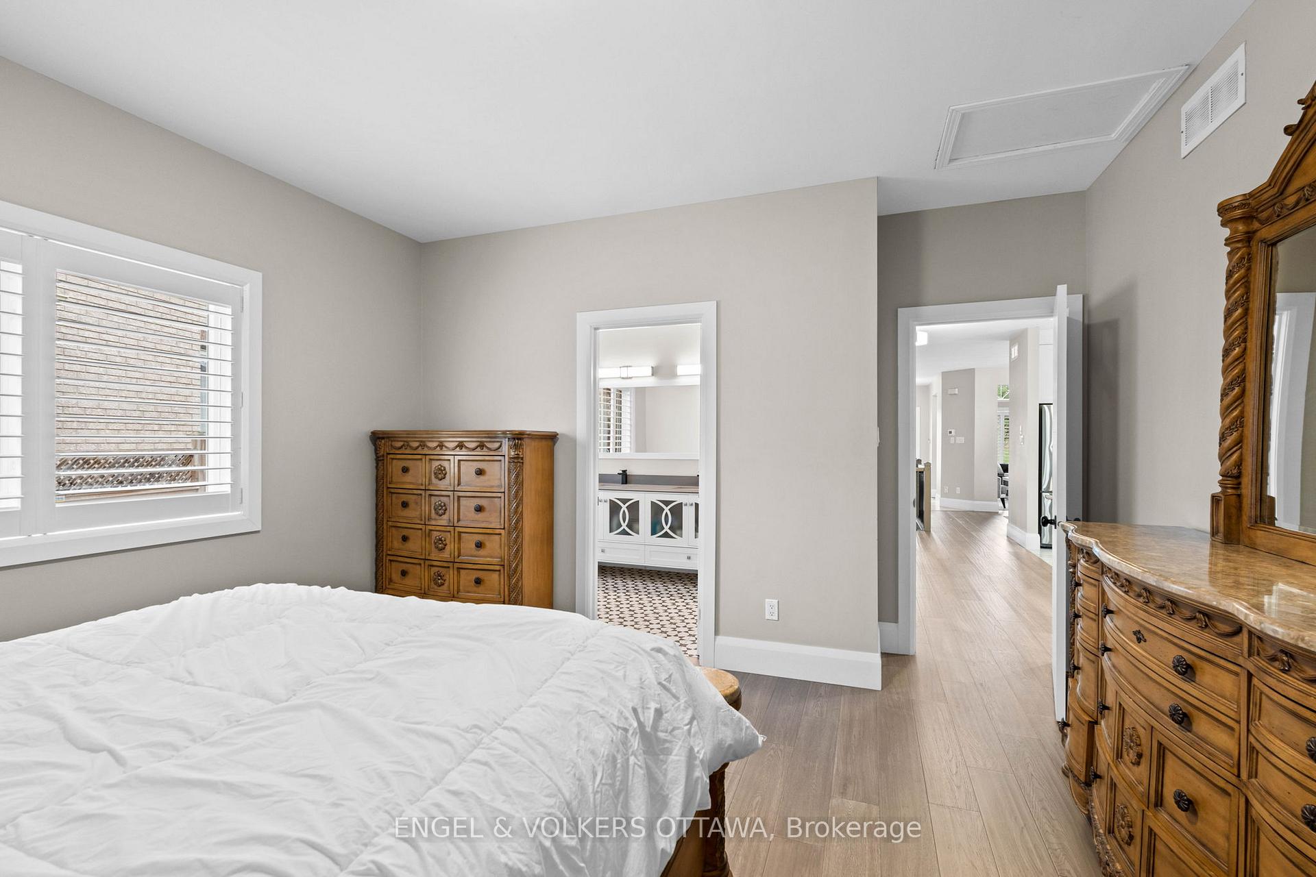 Photo 15 of 18 Fanterra Way, Ottawa, Hunt Club Park/Greenboro — HOMEH