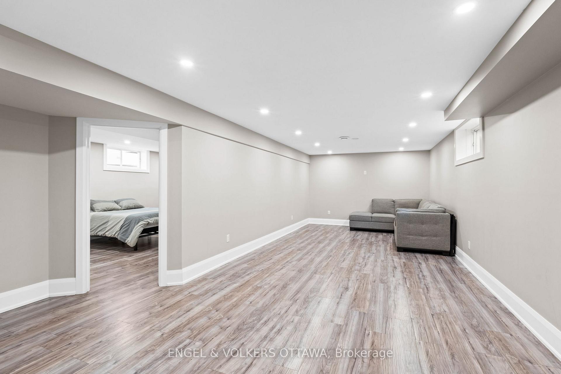 Photo 22 of 18 Fanterra Way, Ottawa, Hunt Club Park/Greenboro — HOMEH