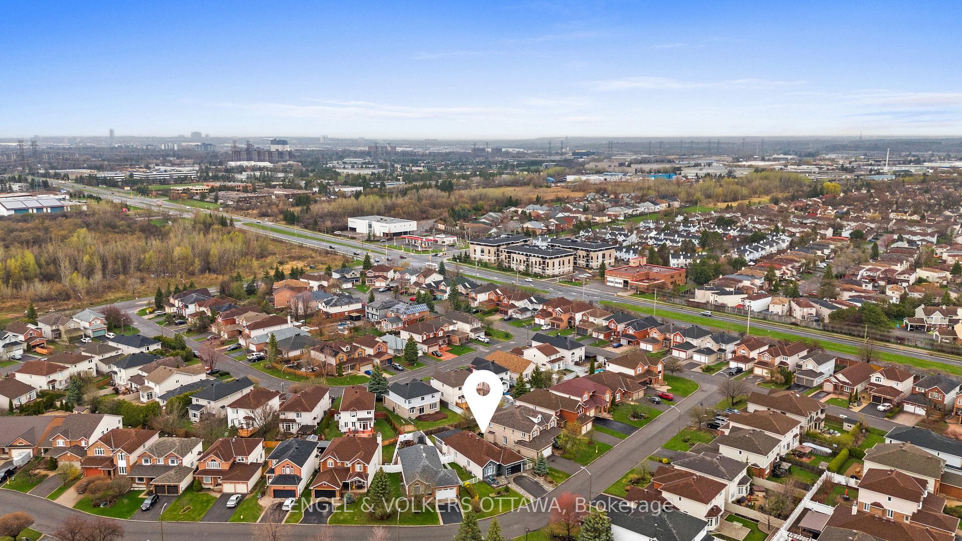 Photo 37 of 18 Fanterra Way, Ottawa, Hunt Club Park/Greenboro — HOMEH