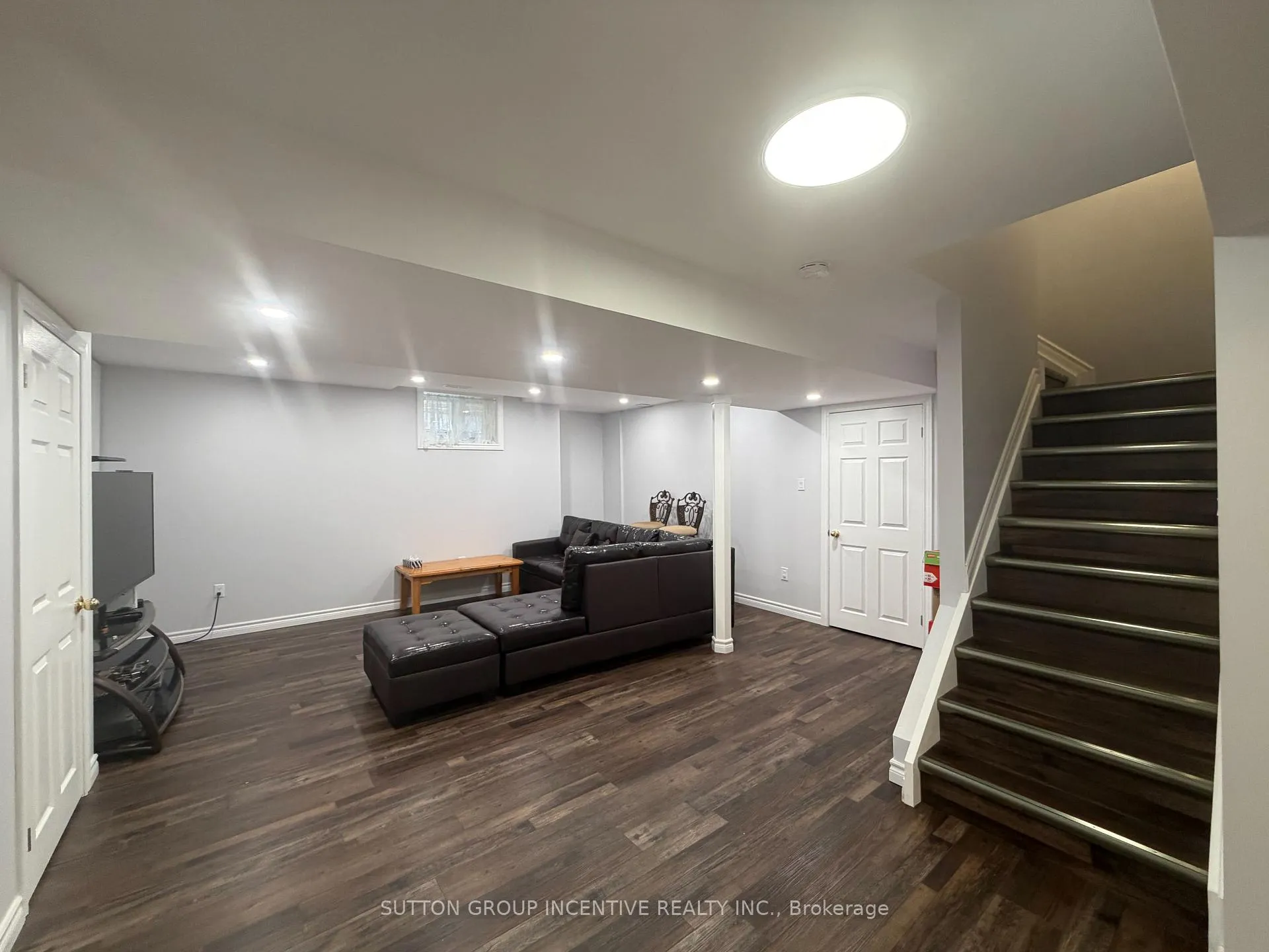 Photo 17 of 134 Raymond Crescent, Barrie, Painswick South — HOMEH