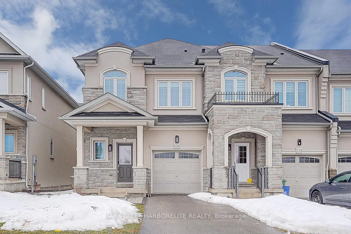 Photo 1 of 126 Mosaic Drive, Hamilton, Waterdown — HOMEH