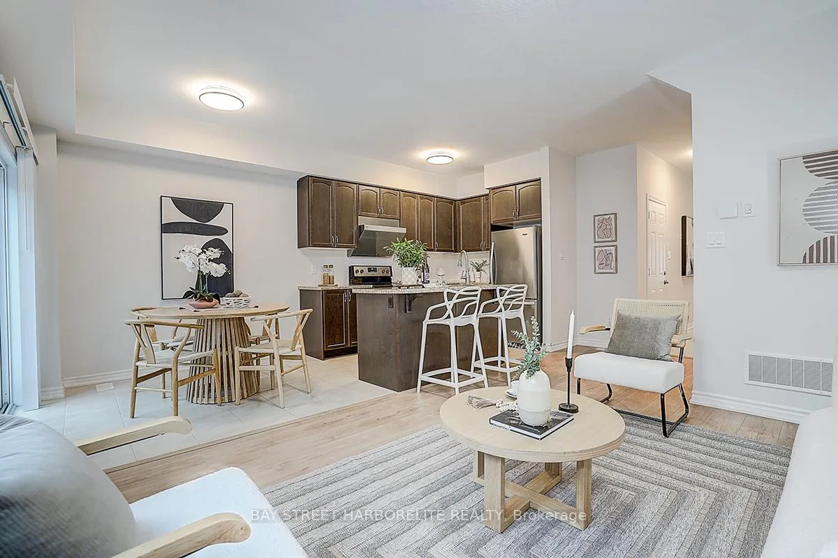 Photo 8 of 126 Mosaic Drive, Hamilton, Waterdown — HOMEH