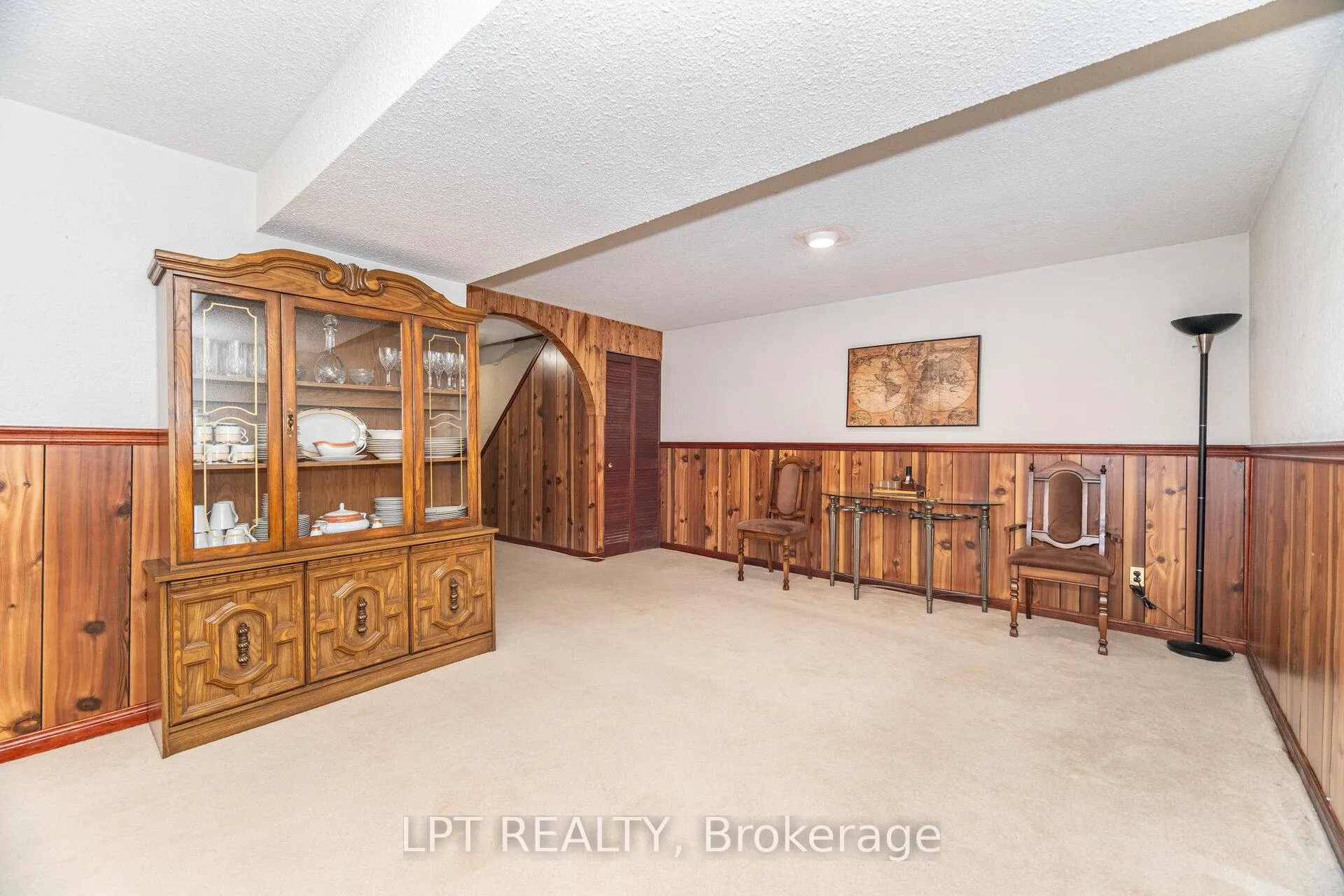 Photo 28 of 27 Woodsview Avenue, Etobicoke, West Humber-Clairville — HOMEH