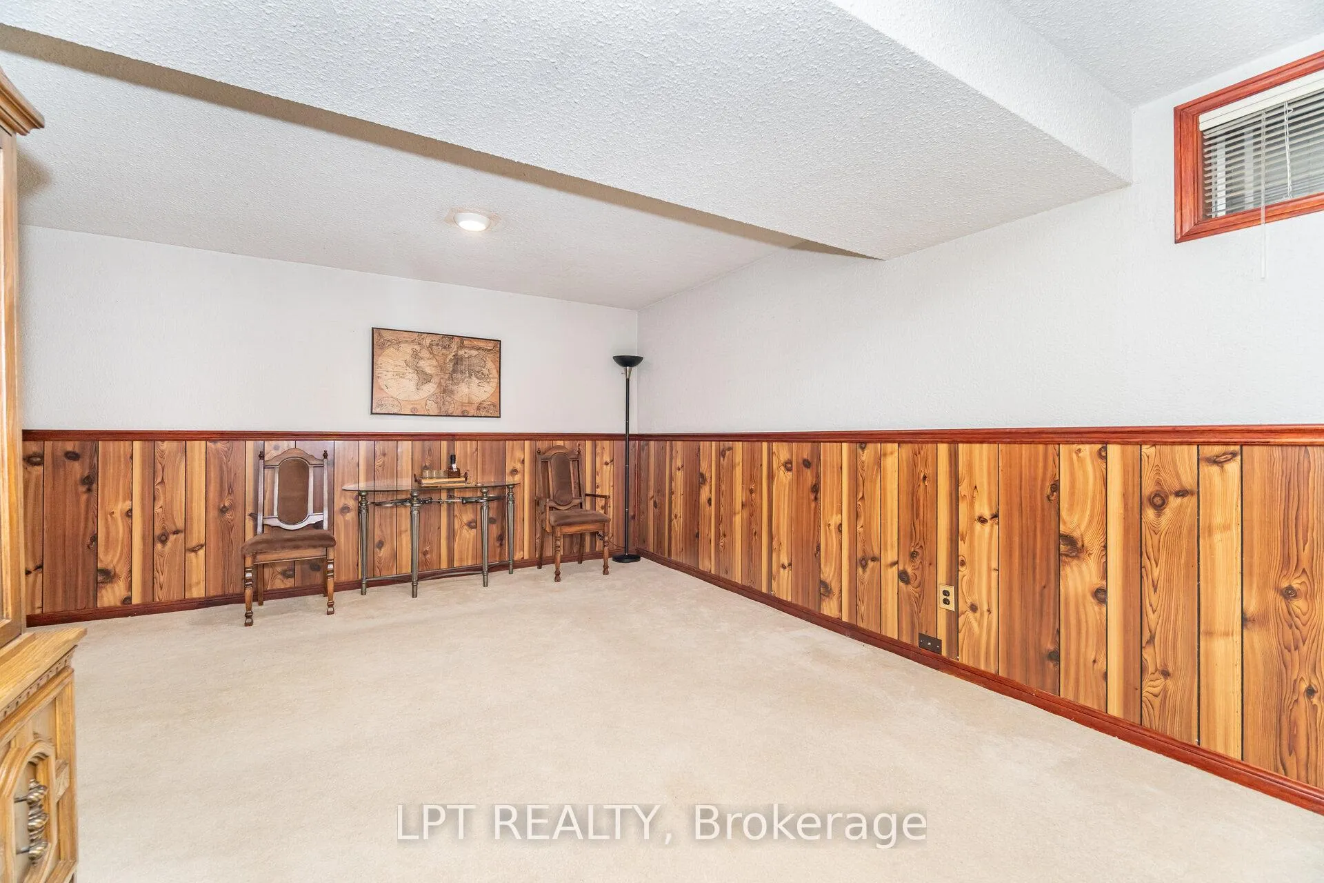 Photo 29 of 27 Woodsview Avenue, Etobicoke, West Humber-Clairville — HOMEH