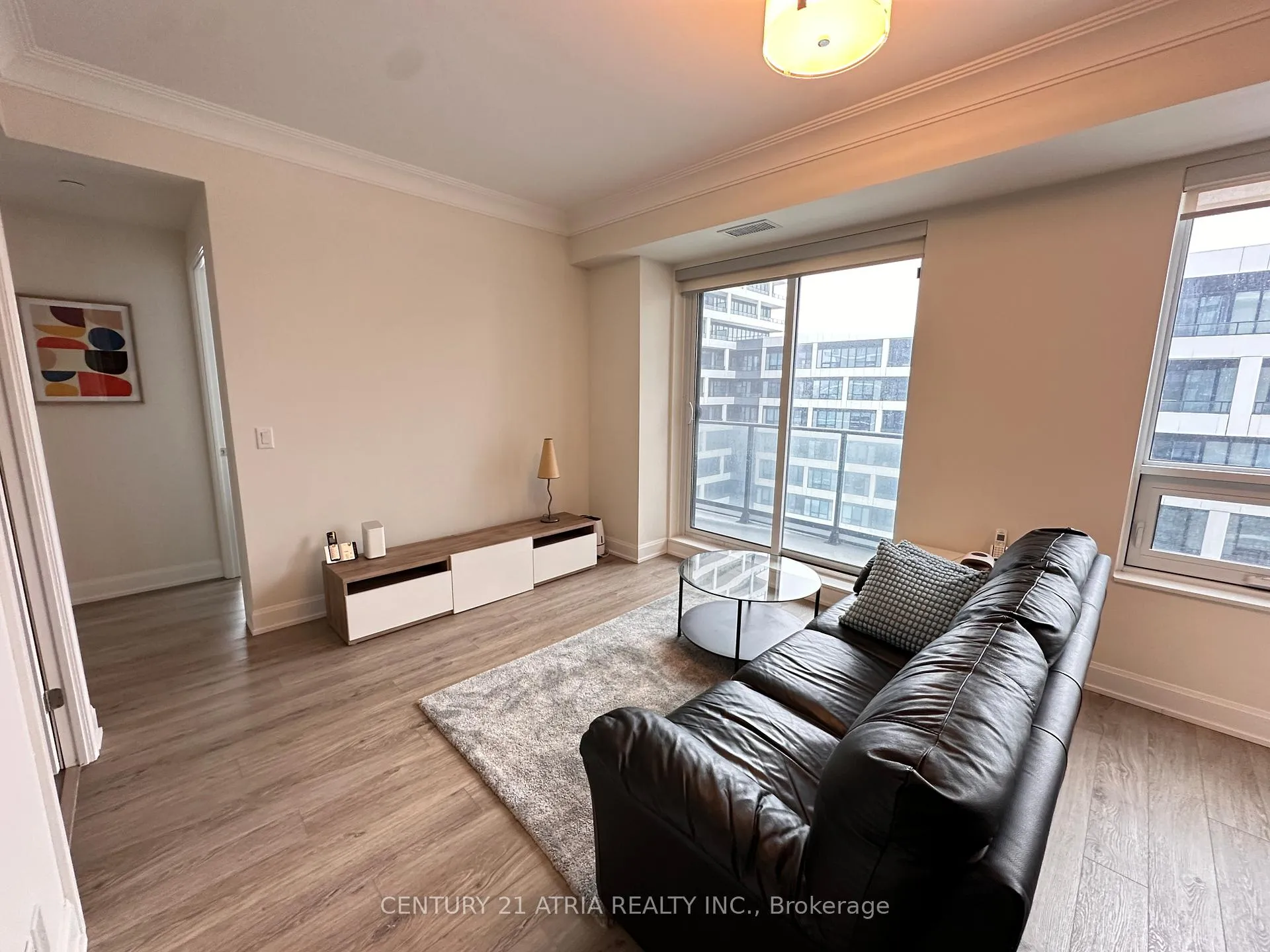 Photo 7 of Unit 908, 18 Water Walk Drive, Markham, Unionville — HOMEH