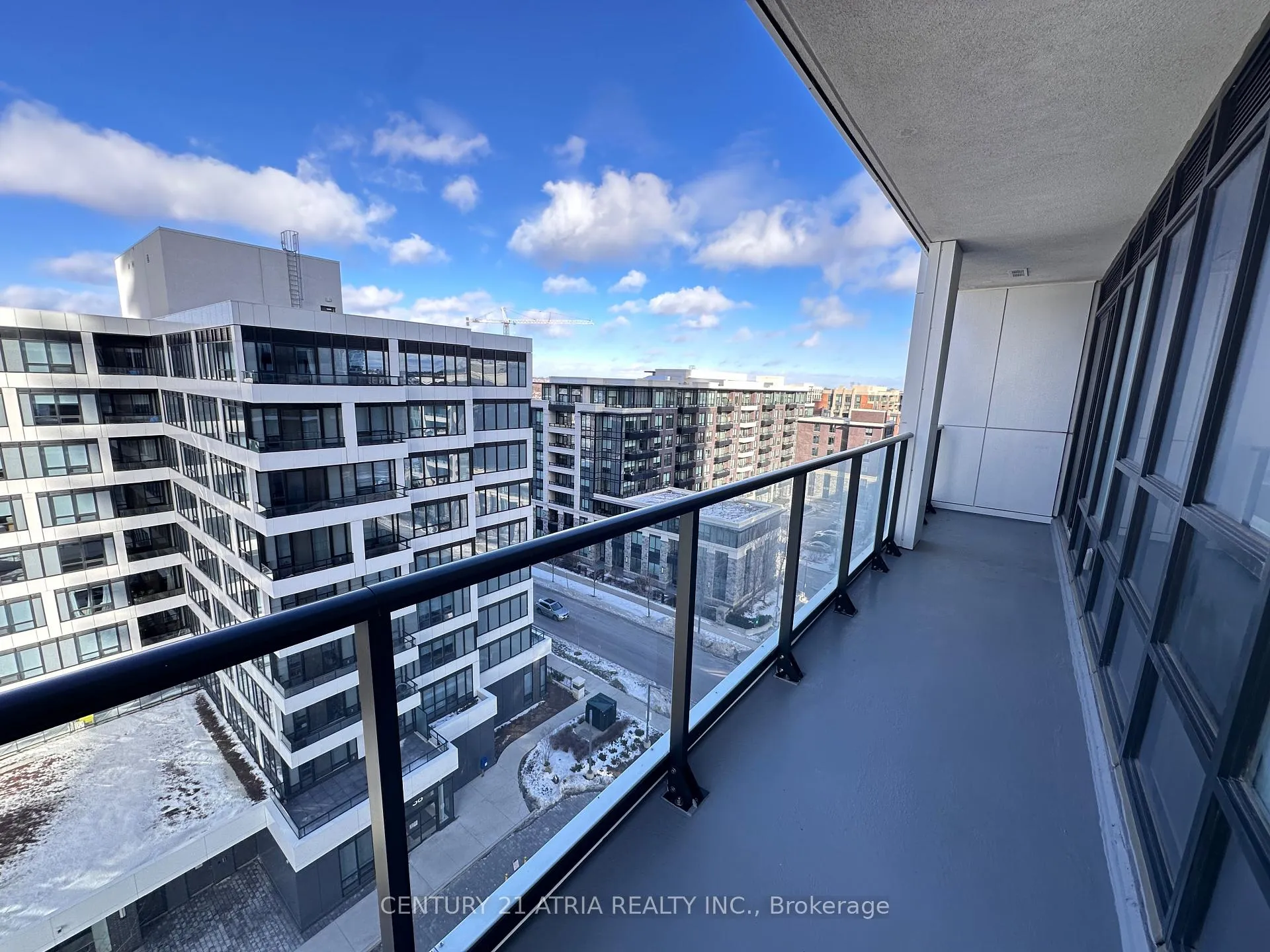 Photo 14 of Unit 908, 18 Water Walk Drive, Markham, Unionville — HOMEH