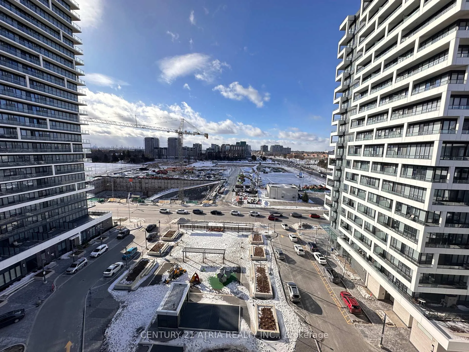 Photo 15 of Unit 908, 18 Water Walk Drive, Markham, Unionville — HOMEH