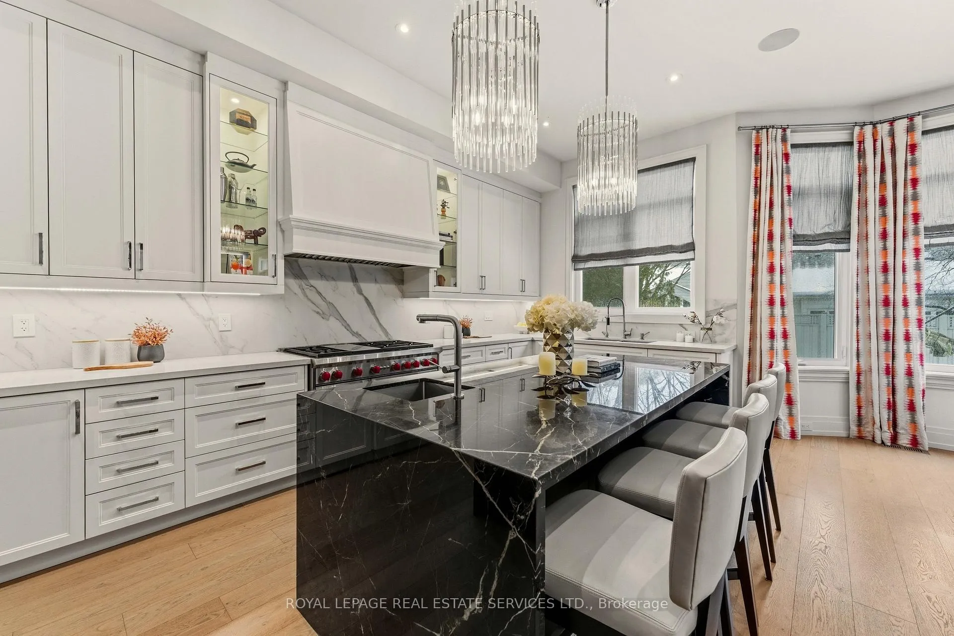Photo 11 of 112 Mildenhall Road, Toronto, Lawrence Park North — HOMEH