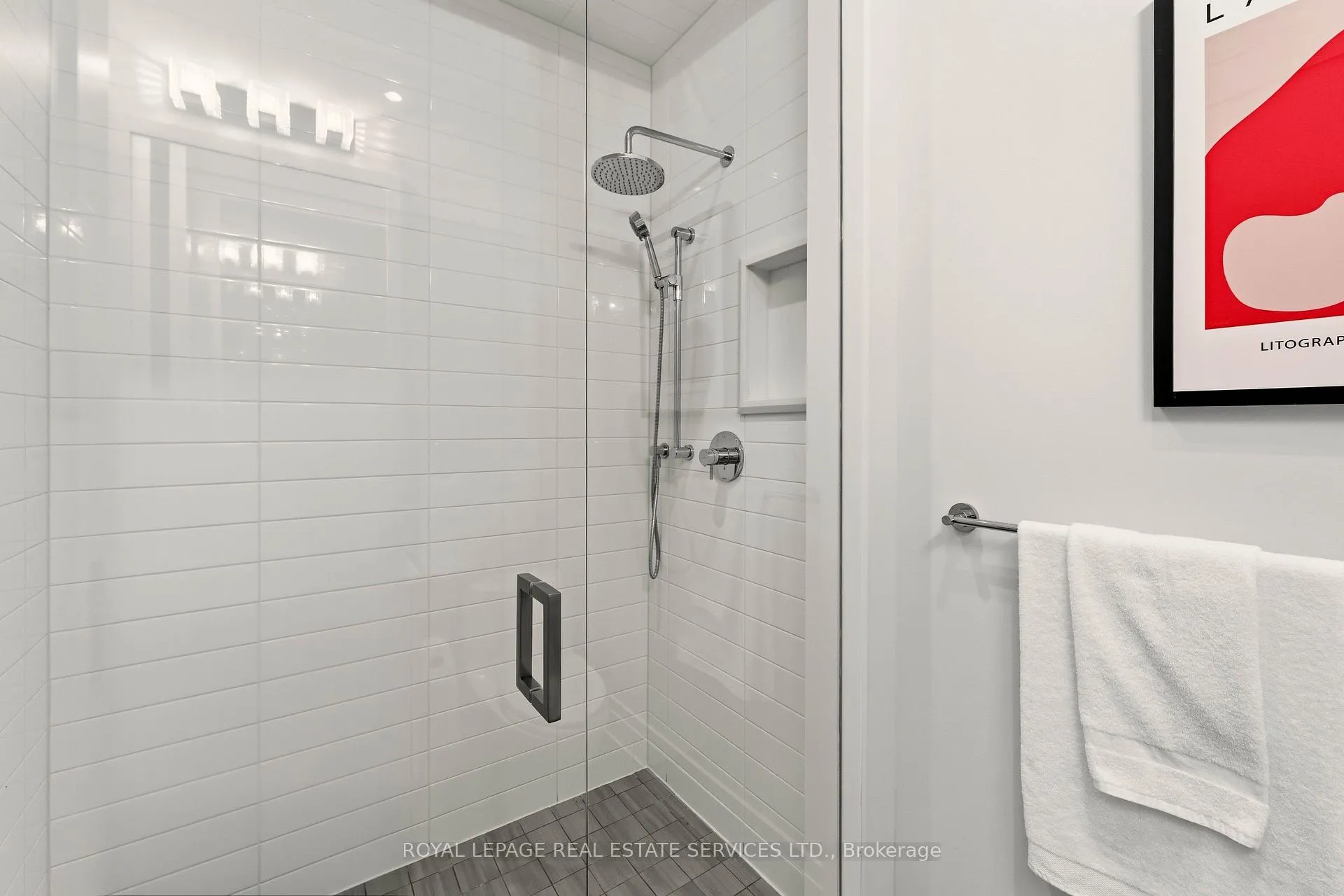 Photo 32 of 112 Mildenhall Road, Toronto, Lawrence Park North — HOMEH