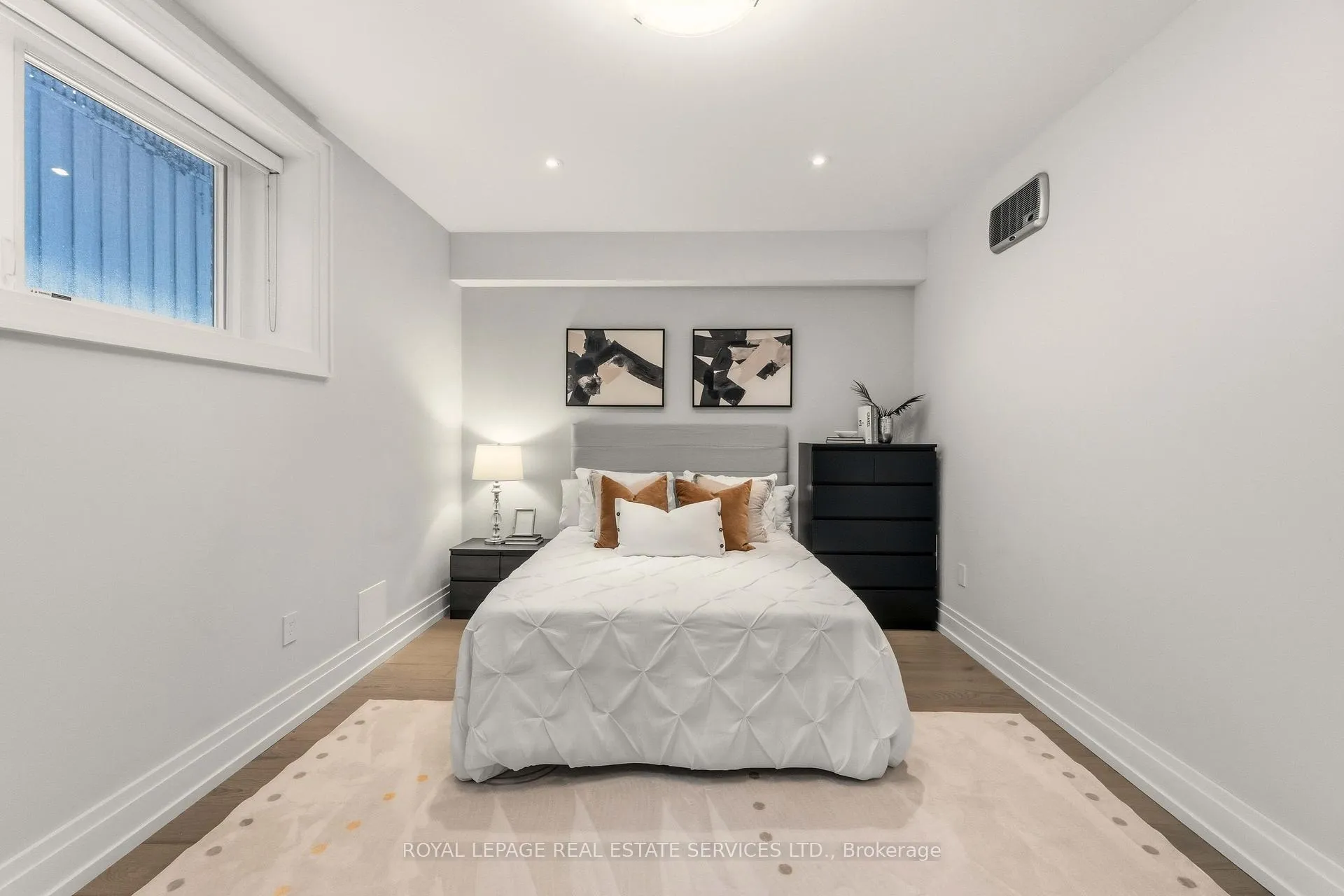 Photo 45 of 112 Mildenhall Road, Toronto, Lawrence Park North — HOMEH