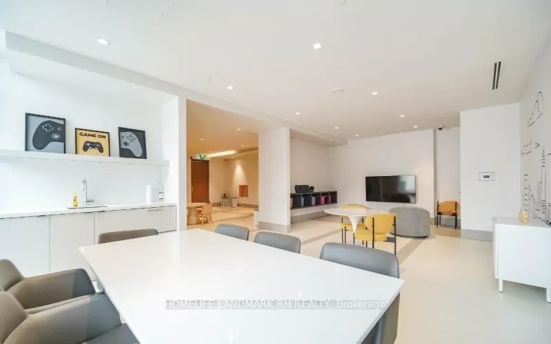 Photo 29 of Unit 706, 12 Gandhi Lane, Markham, Commerce Valley — HOMEH