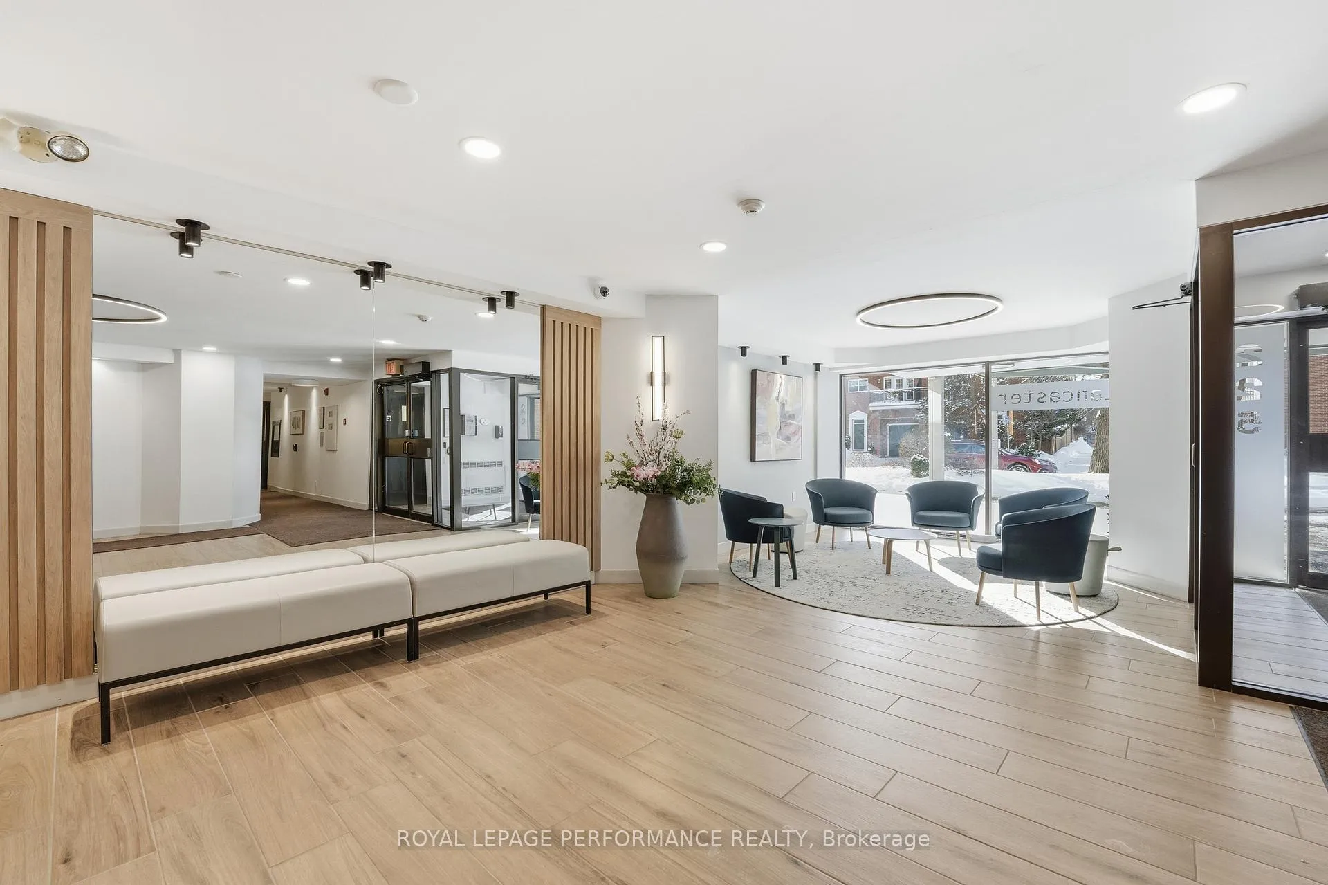 Photo 3 of Unit 412, 225 Alvin Road N, Ottawa, Manor Park — HOMEH