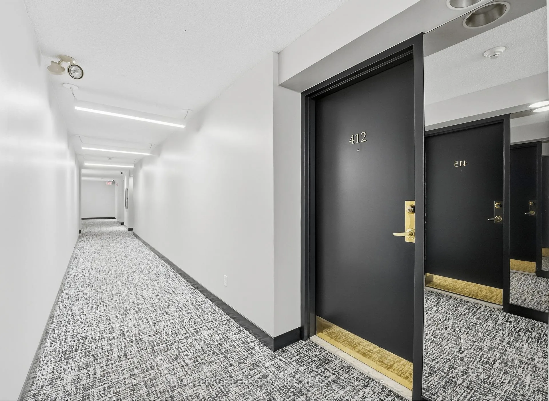 Photo 5 of Unit 412, 225 Alvin Road N, Ottawa, Manor Park — HOMEH