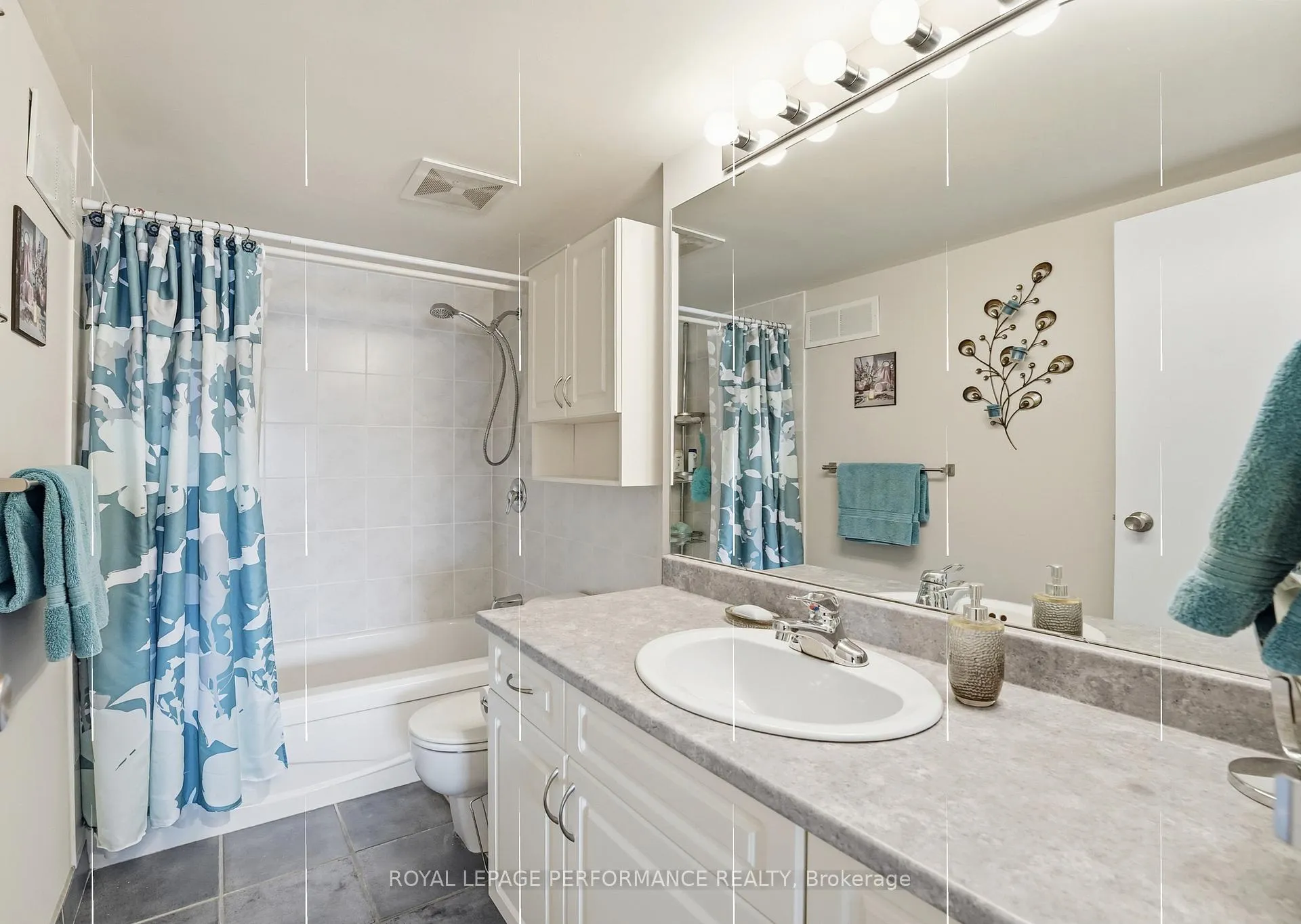 Photo 15 of Unit 412, 225 Alvin Road N, Ottawa, Manor Park — HOMEH