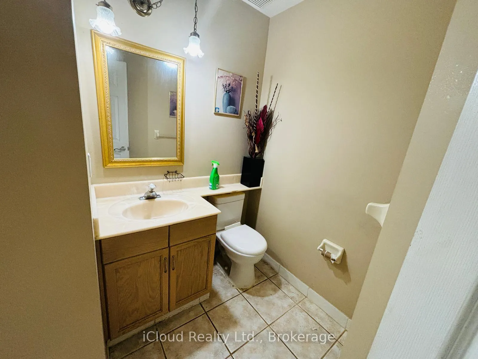 Photo 9 of 65 Periwinkle Way, Guelph, Pineridge/Westminster Woods — HOMEH