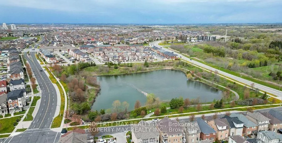 Photo 24 of 20 Toulouse Court, Markham, Cornell — HOMEH