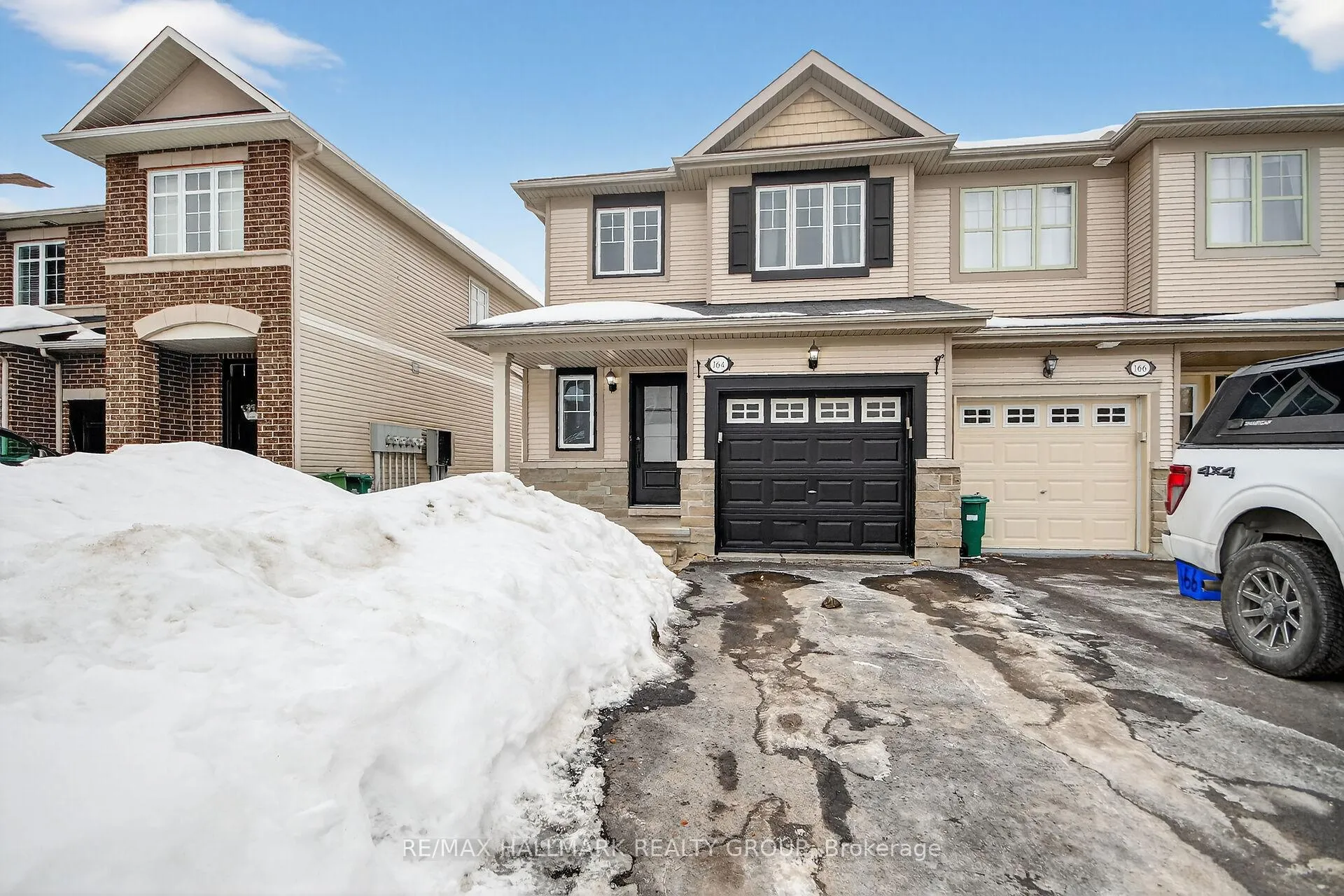 Photo 1 of 164 Trail Side Circle, Ottawa, Springridge/East Village — HOMEH