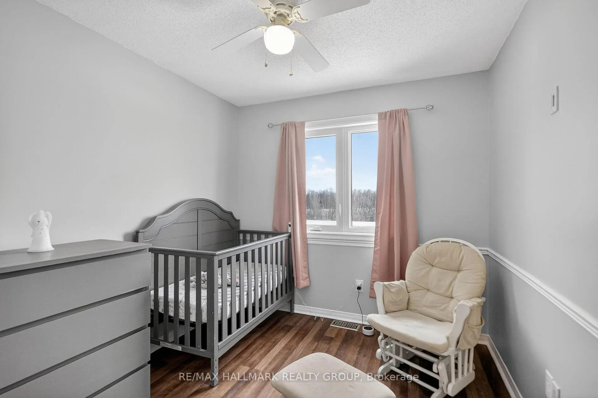 Photo 41 of 164 Trail Side Circle, Ottawa, Springridge/East Village — HOMEH