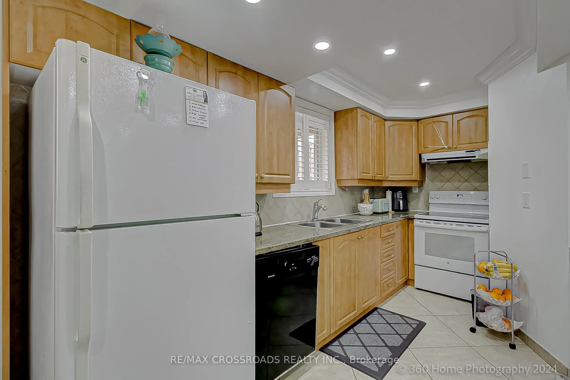 Photo 23 of 44 Mendocino Drive, Vaughan, Islington Woods — HOMEH