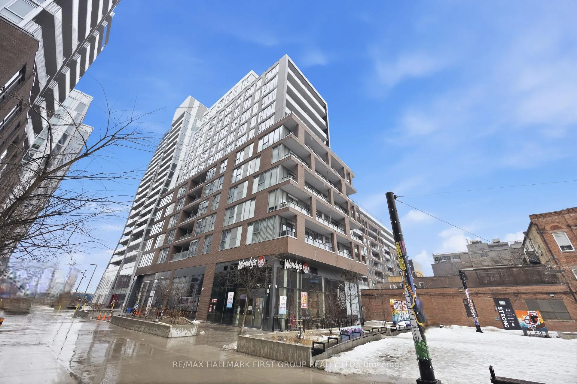 Photo 16 of 30 Baseball Place, Toronto, South Riverdale — HOMEH