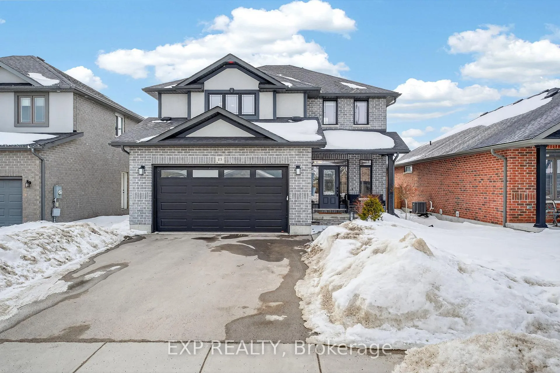Photo 1 of 25 Virginia Crescent, Belleville, Thurlow Ward — HOMEH