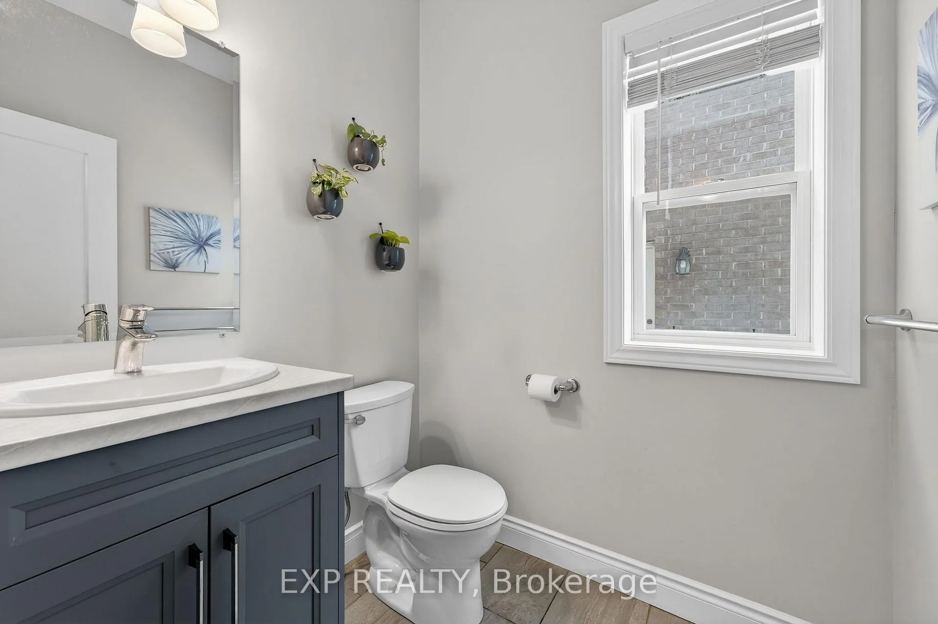 Photo 14 of 25 Virginia Crescent, Belleville, Thurlow Ward — HOMEH