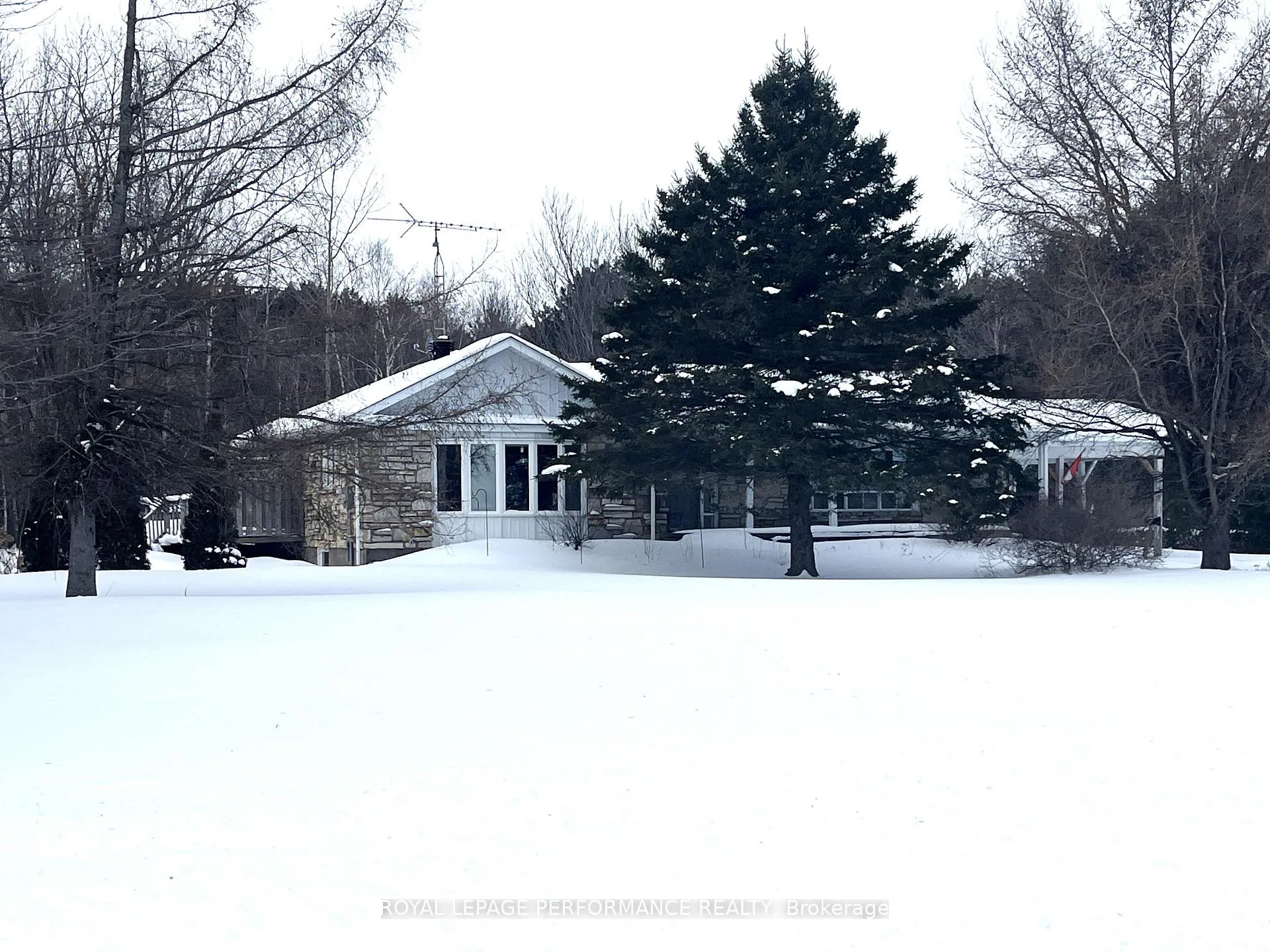 Photo 1 of 2110 Ste Anne Road, Champlain, Champlain Twp — HOMEH