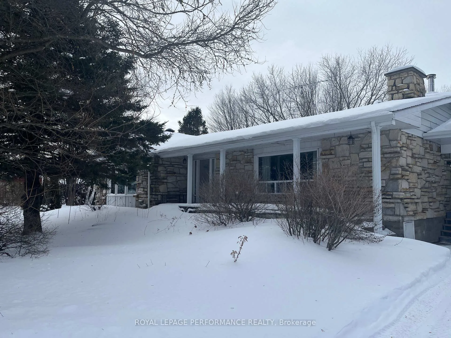 Photo 2 of 2110 Ste Anne Road, Champlain, Champlain Twp — HOMEH
