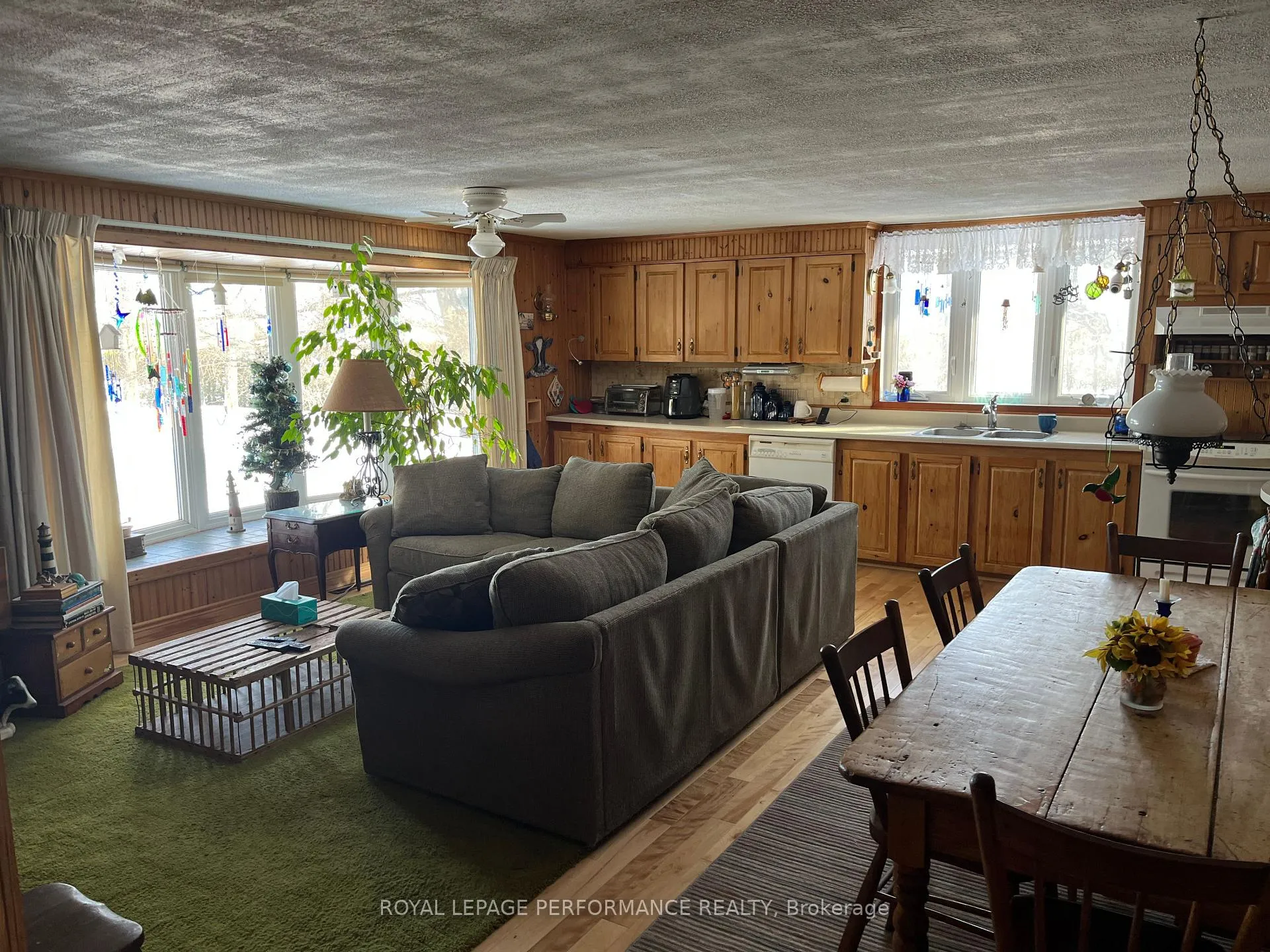 Photo 9 of 2110 Ste Anne Road, Champlain, Champlain Twp — HOMEH