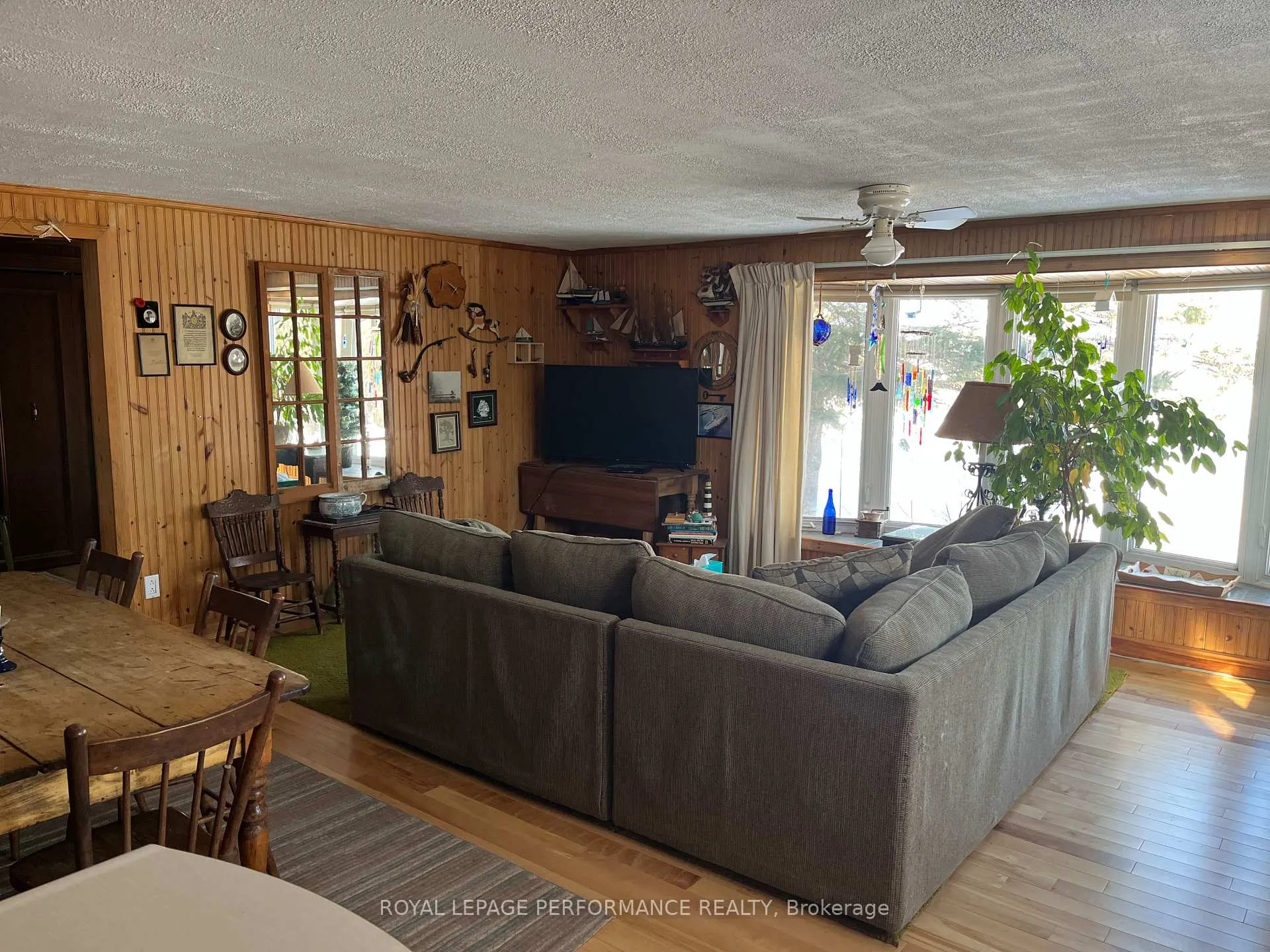 Photo 10 of 2110 Ste Anne Road, Champlain, Champlain Twp — HOMEH