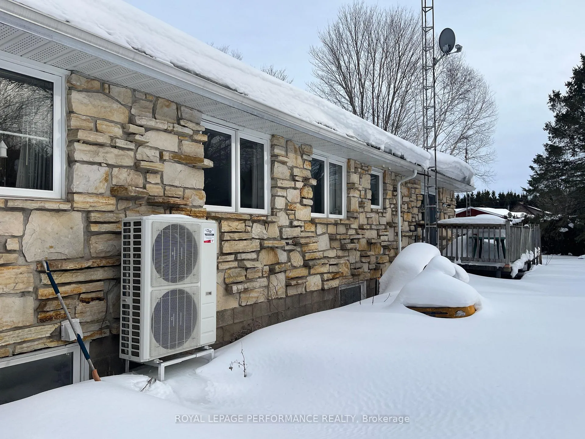 Photo 31 of 2110 Ste Anne Road, Champlain, Champlain Twp — HOMEH