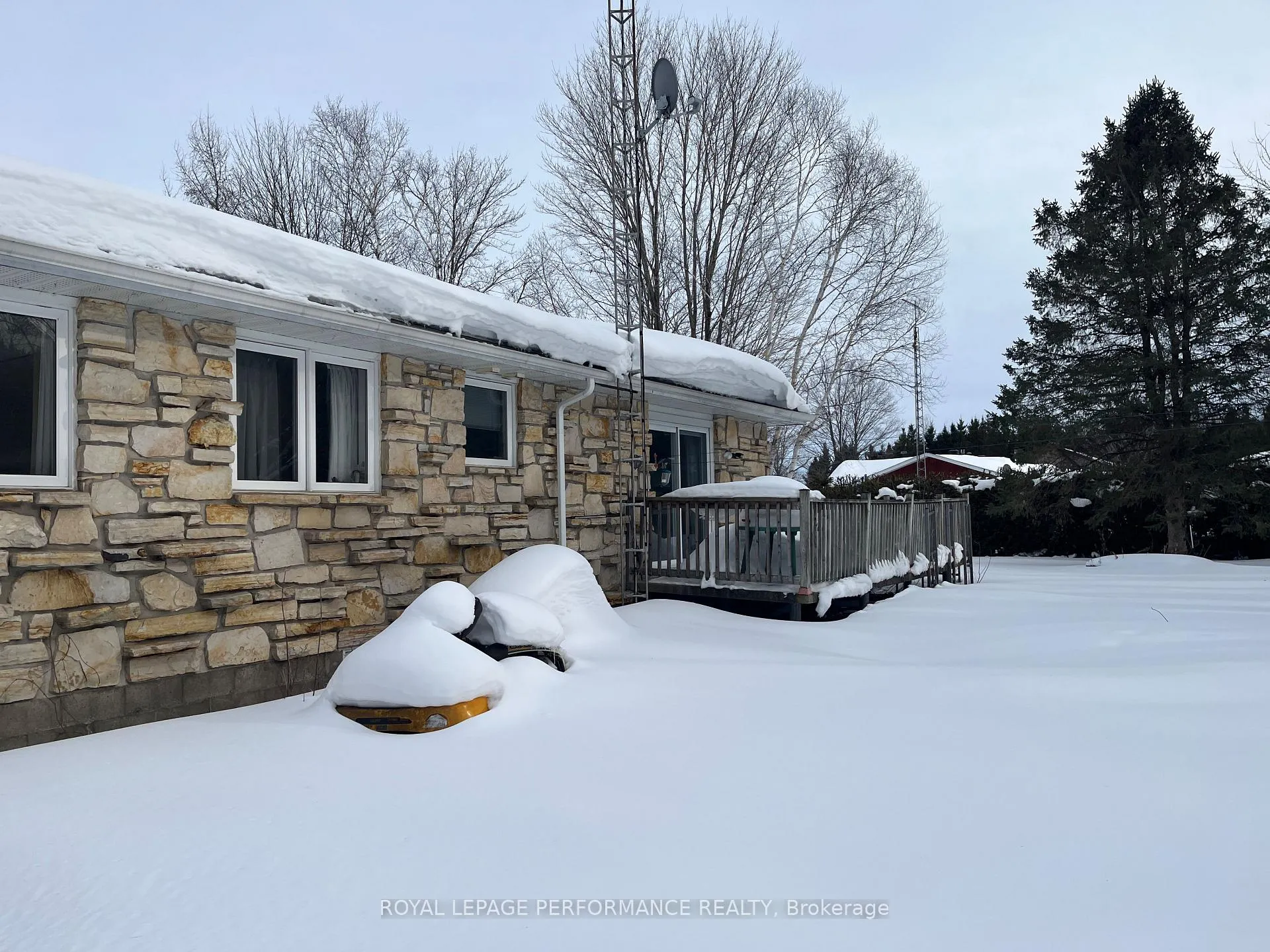 Photo 32 of 2110 Ste Anne Road, Champlain, Champlain Twp — HOMEH