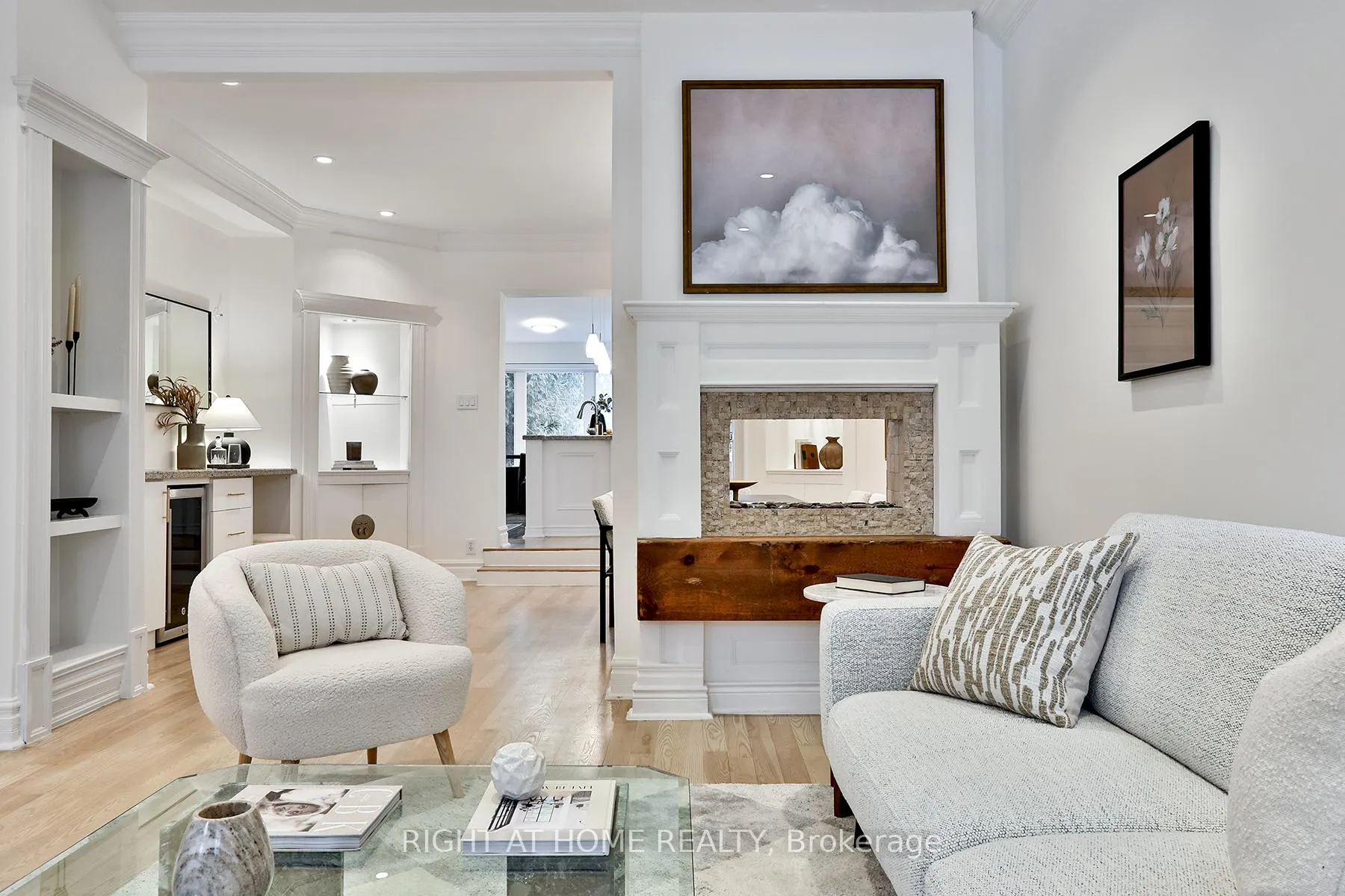 Photo 6 of 135 Parkmount Road, Toronto, Greenwood-Coxwell — HOMEH