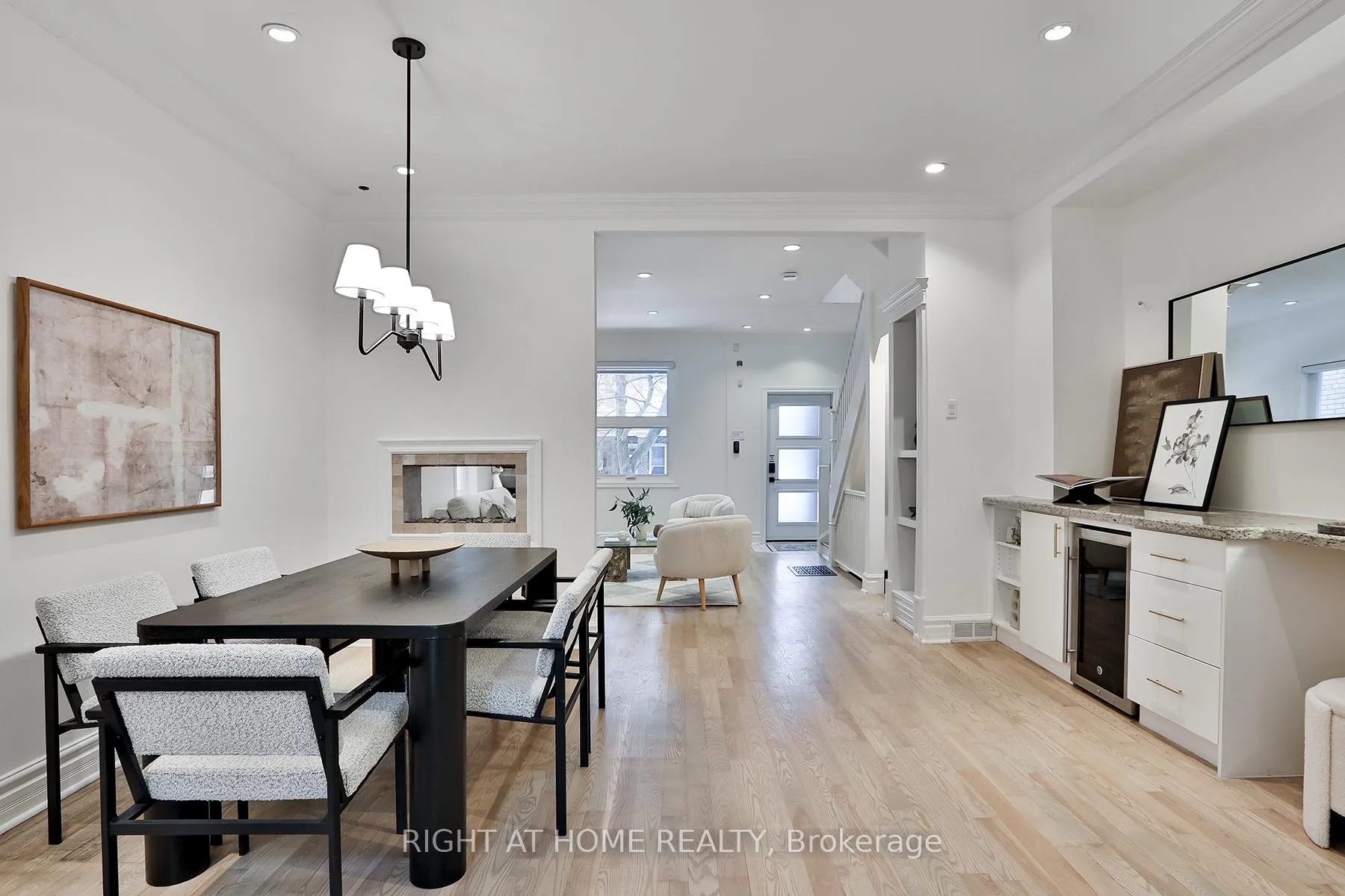 Photo 12 of 135 Parkmount Road, Toronto, Greenwood-Coxwell — HOMEH