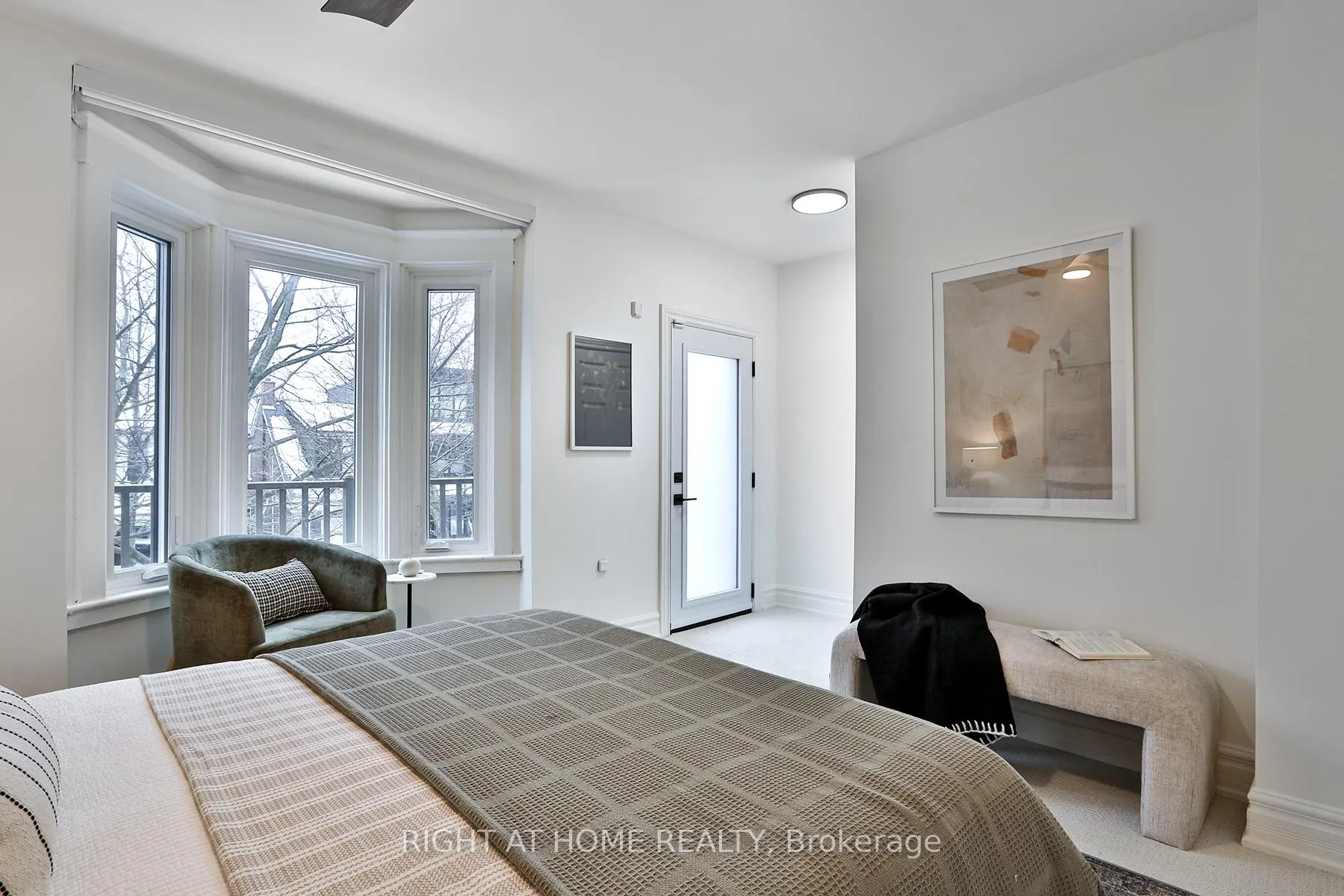 Photo 28 of 135 Parkmount Road, Toronto, Greenwood-Coxwell — HOMEH