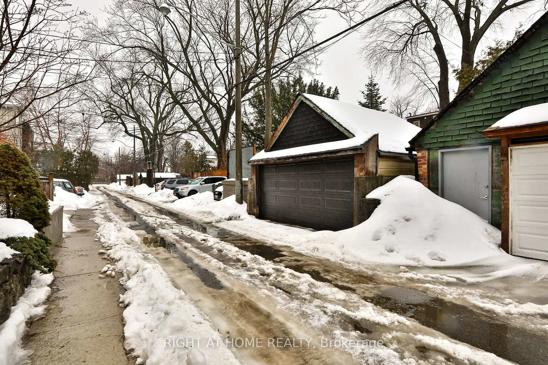 Photo 50 of 135 Parkmount Road, Toronto, Greenwood-Coxwell — HOMEH