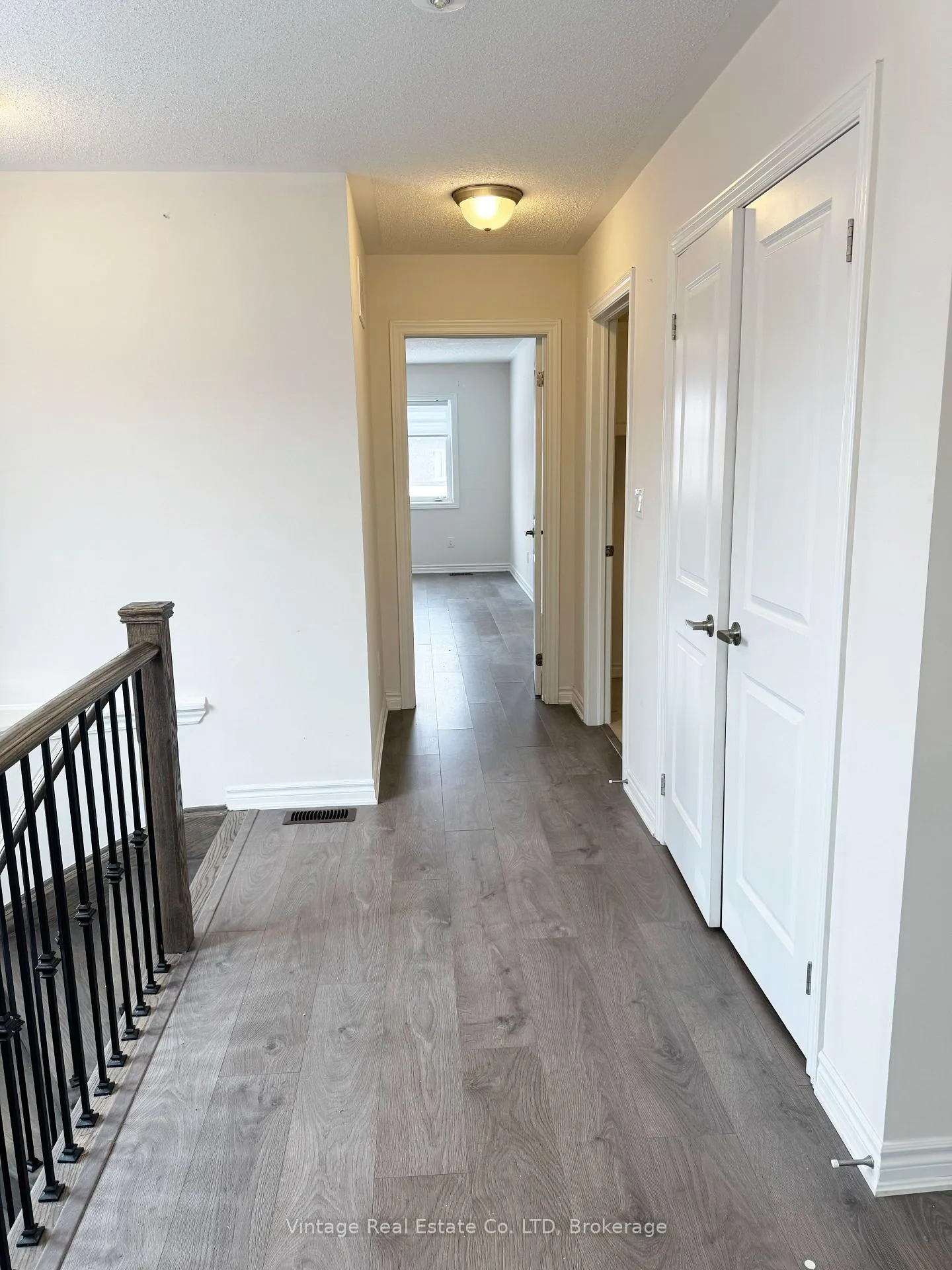 Photo 13 of Unit MAIN FLOOR, 49 Sapphire Way, Thorold, Rolling Meadows — HOMEH